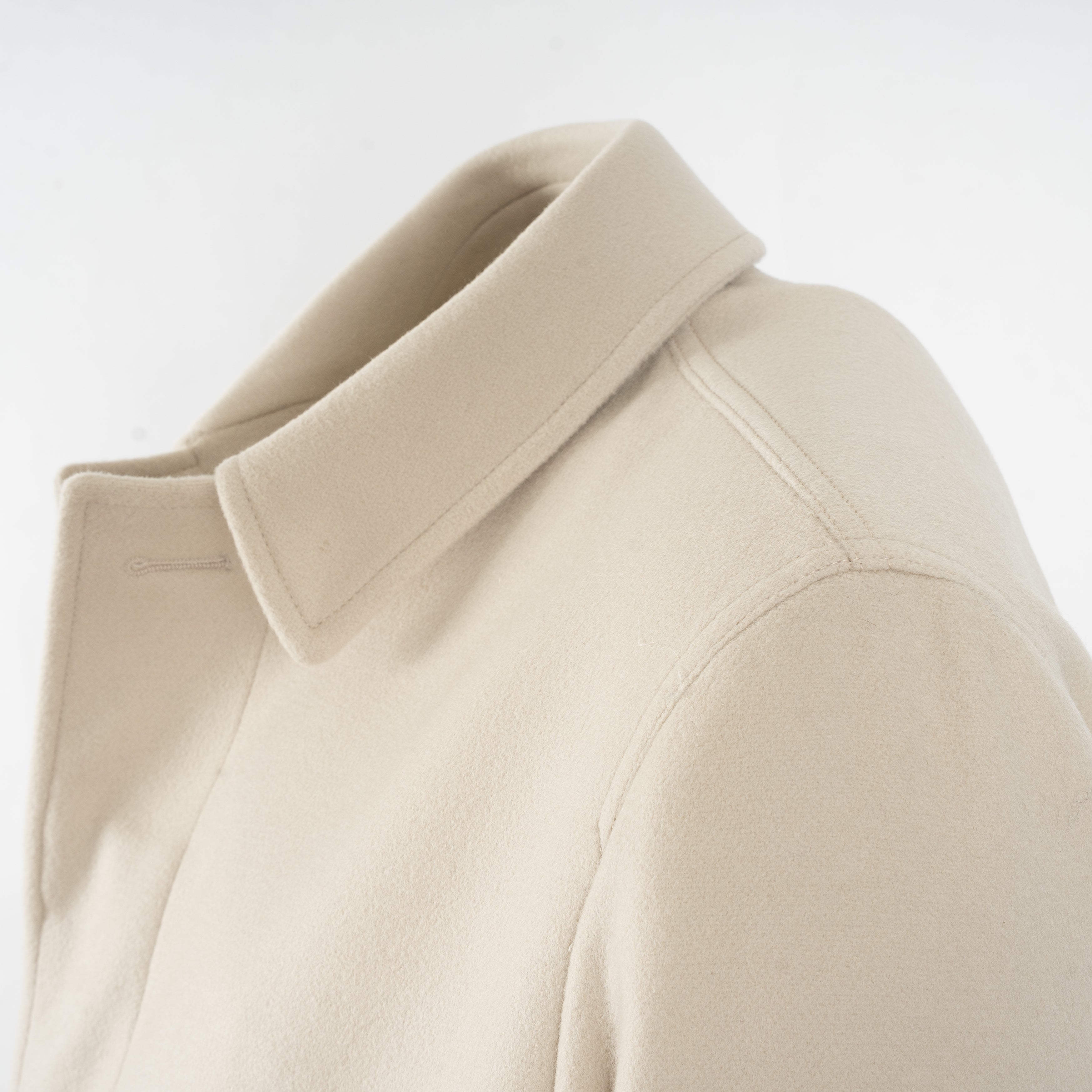 Lardini Mantel Crème