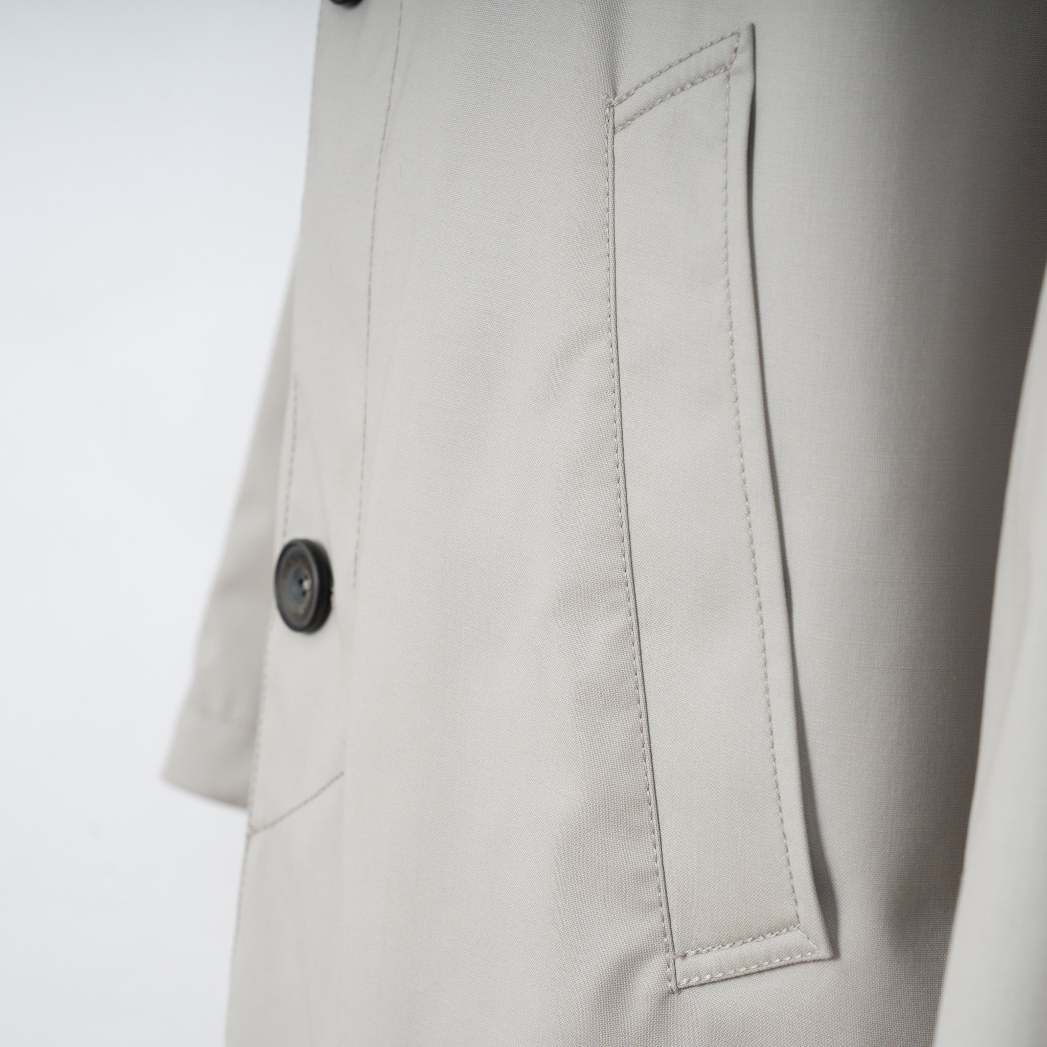 Herno Mantel Beige | Loro Piana Wool Storm®