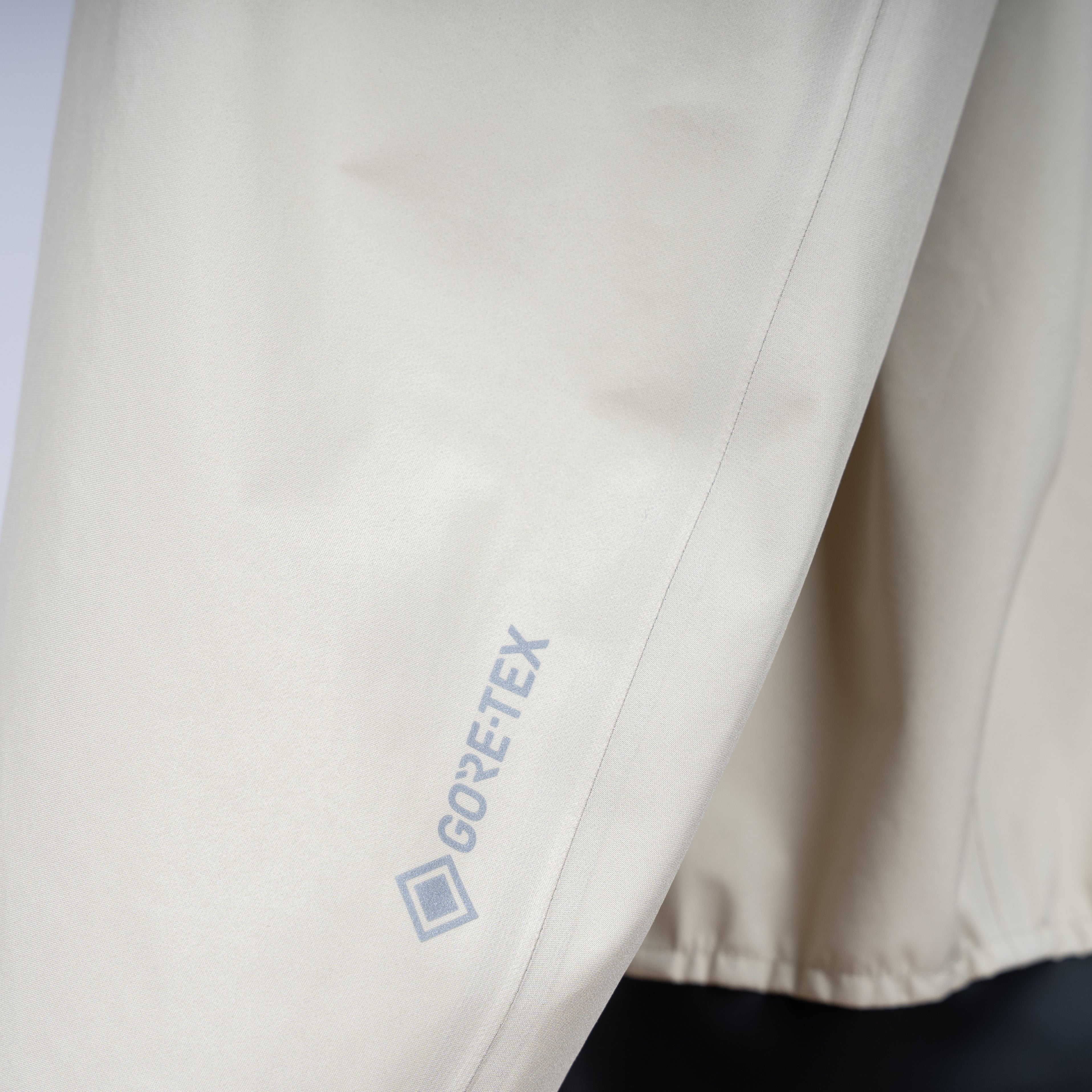 Stone Island Waterproof Jack Beige | Stellina GORE-TEX