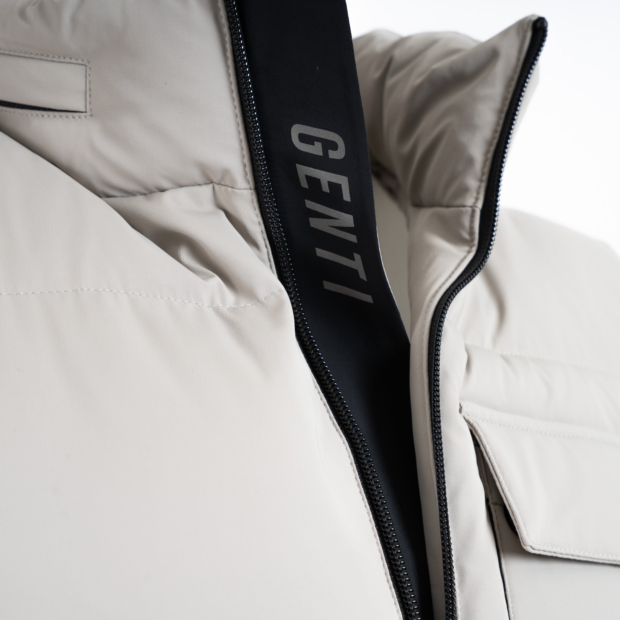 Genti Bodywarmer Beige | Water Repellent