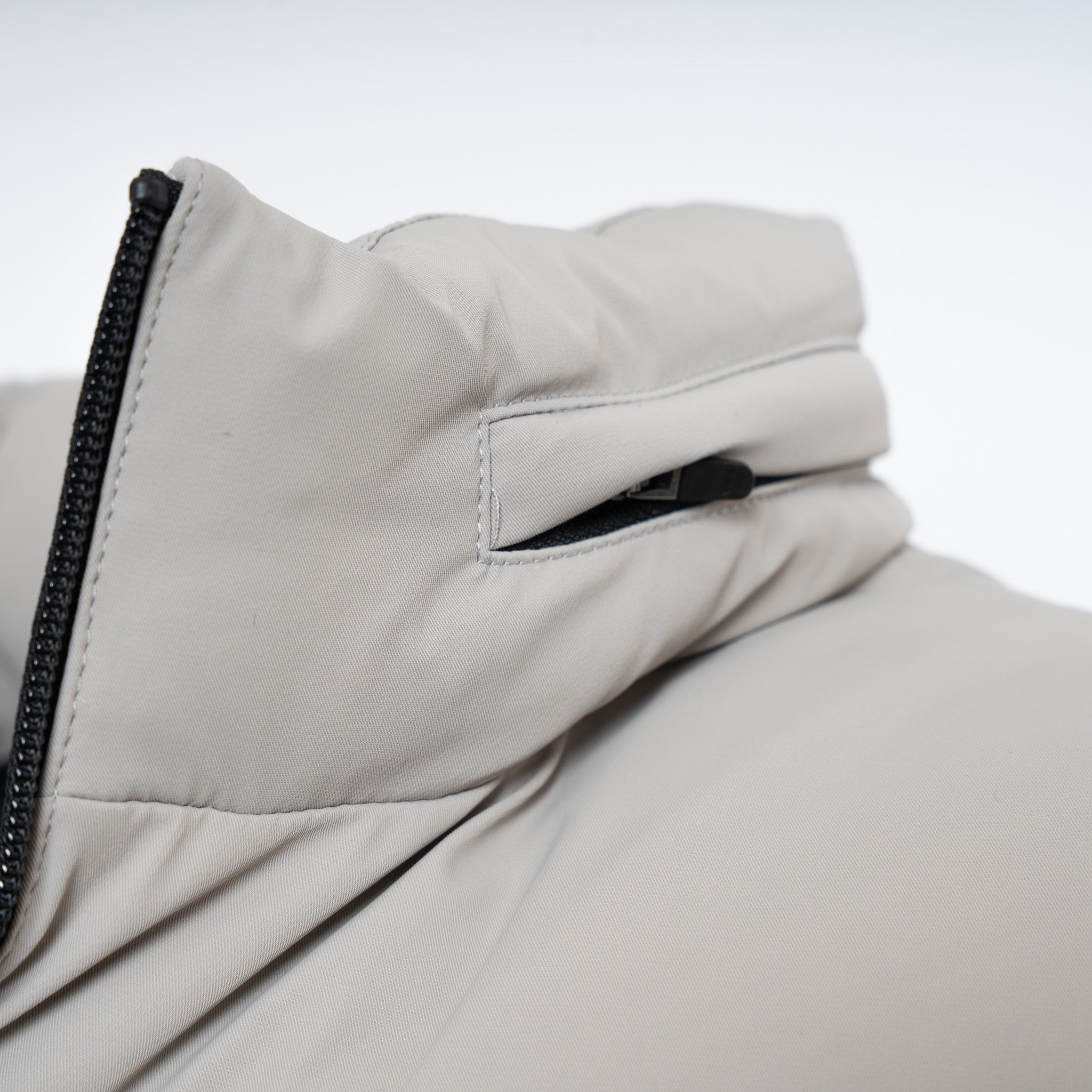 Genti Bodywarmer Beige | Water Repellent