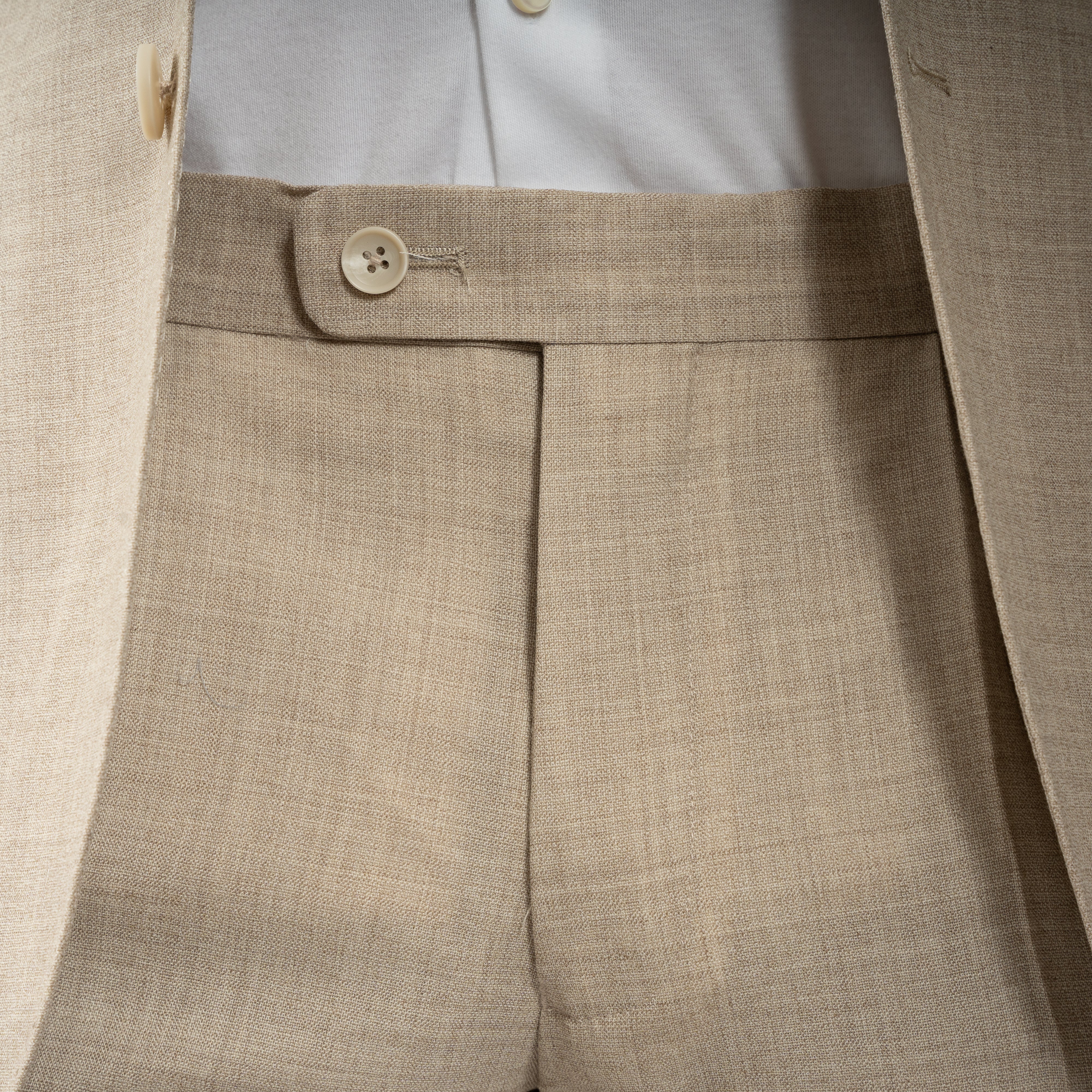 SEVEN DIALS Pak Beige | Johnny