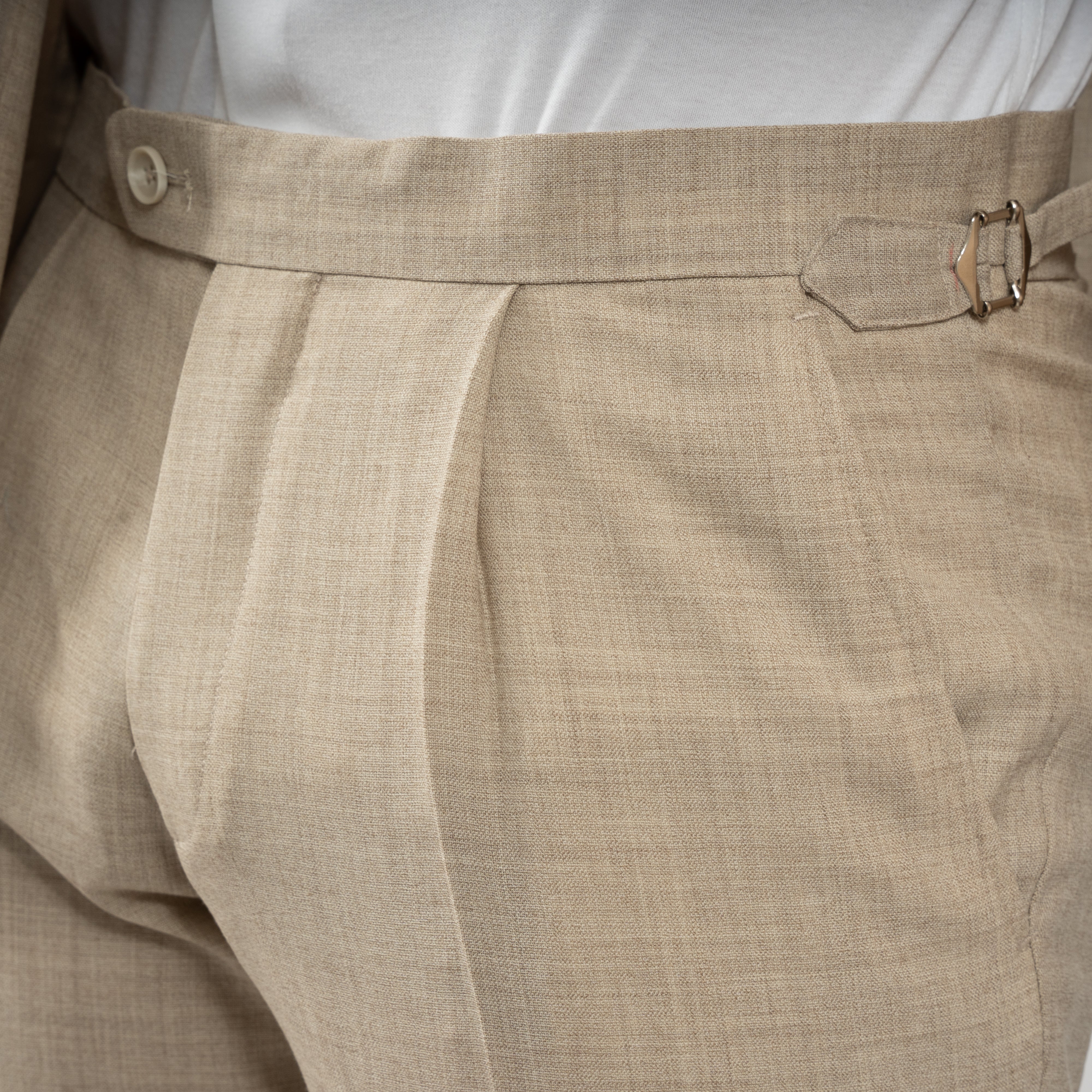 SEVEN DIALS Pak Beige | Johnny