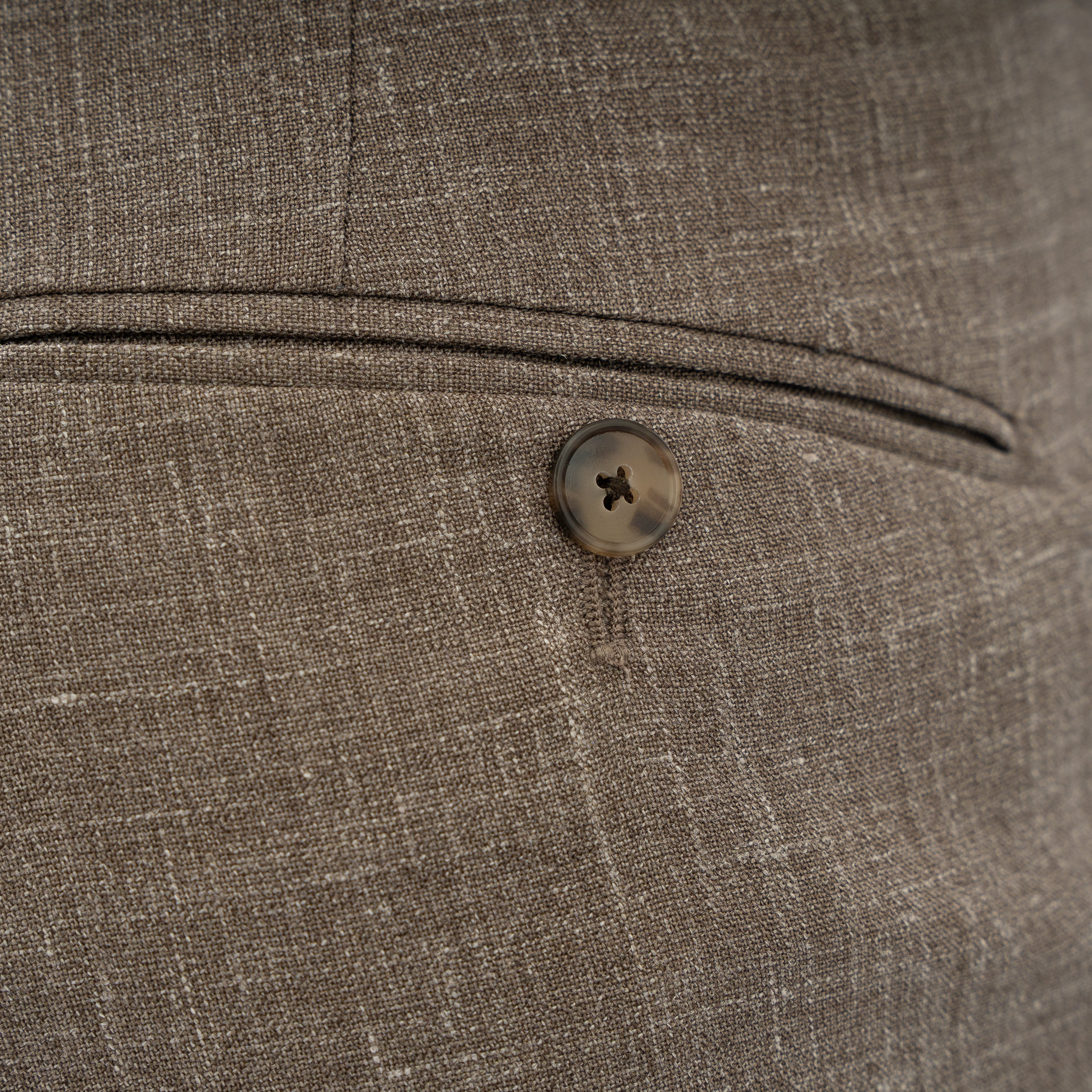 Munro Pak Beige | Loro Piana Summertime