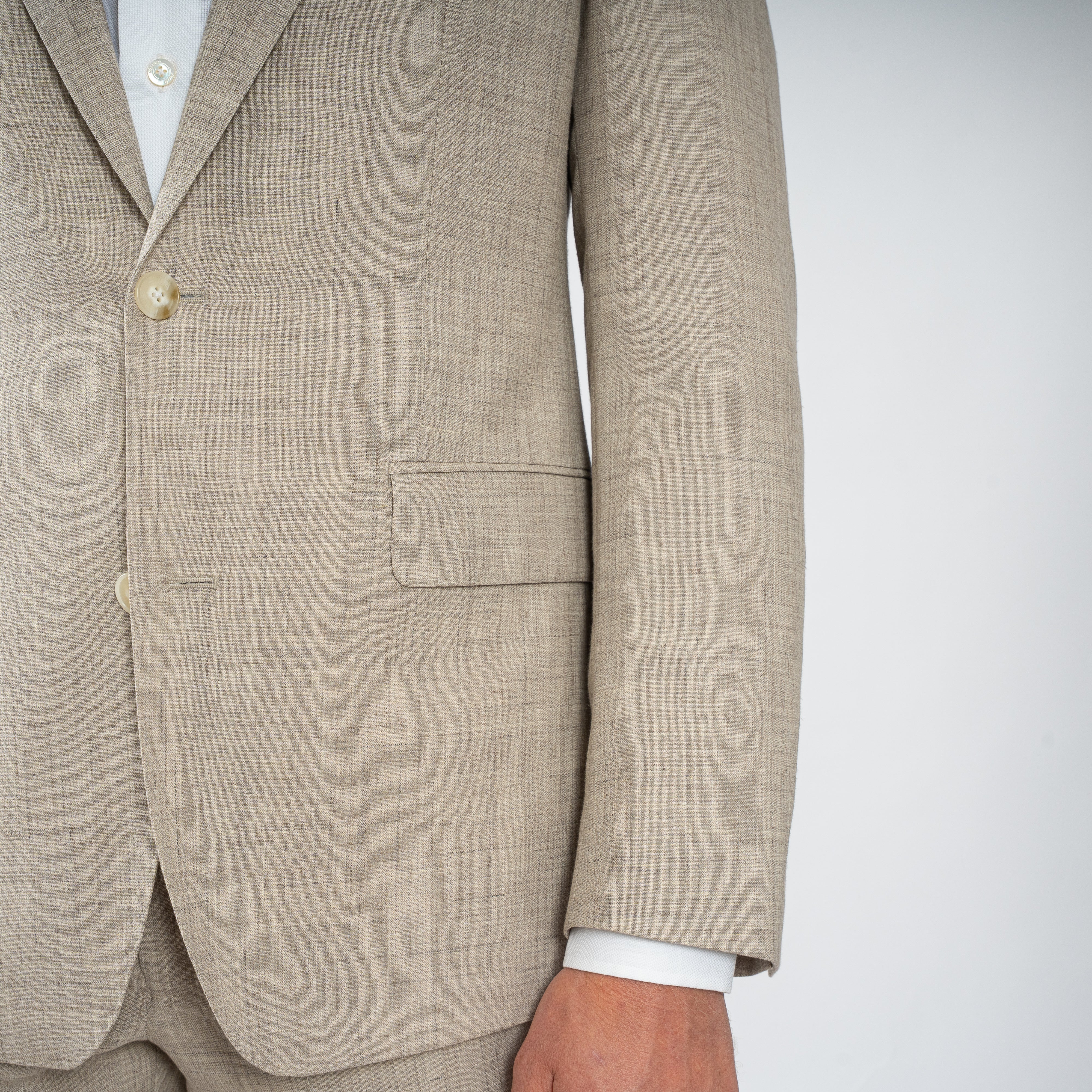 Munro Pak Zand | Loro Piana Summertime