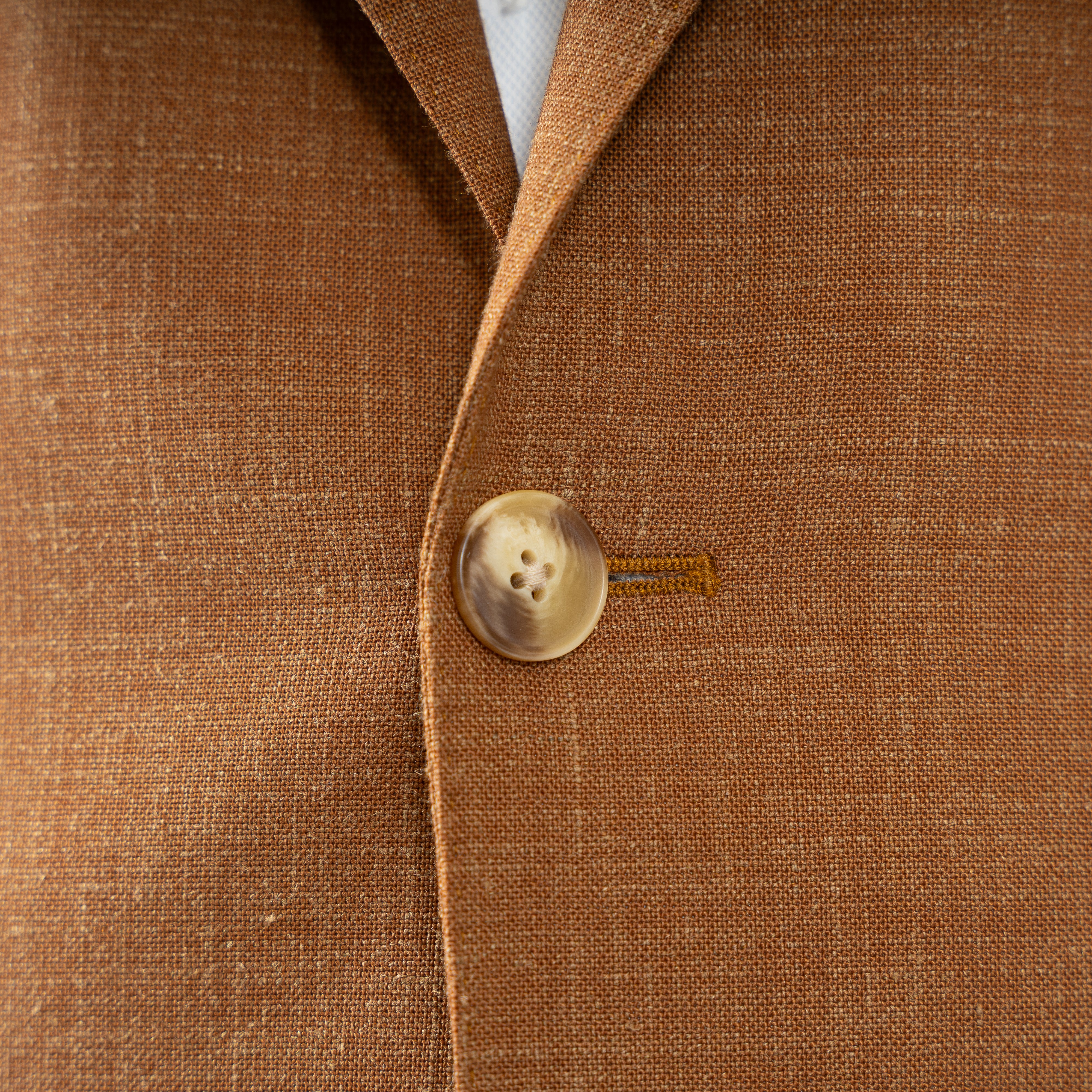 Munro Linnen Kostuum Camel | Paulo Oliveira