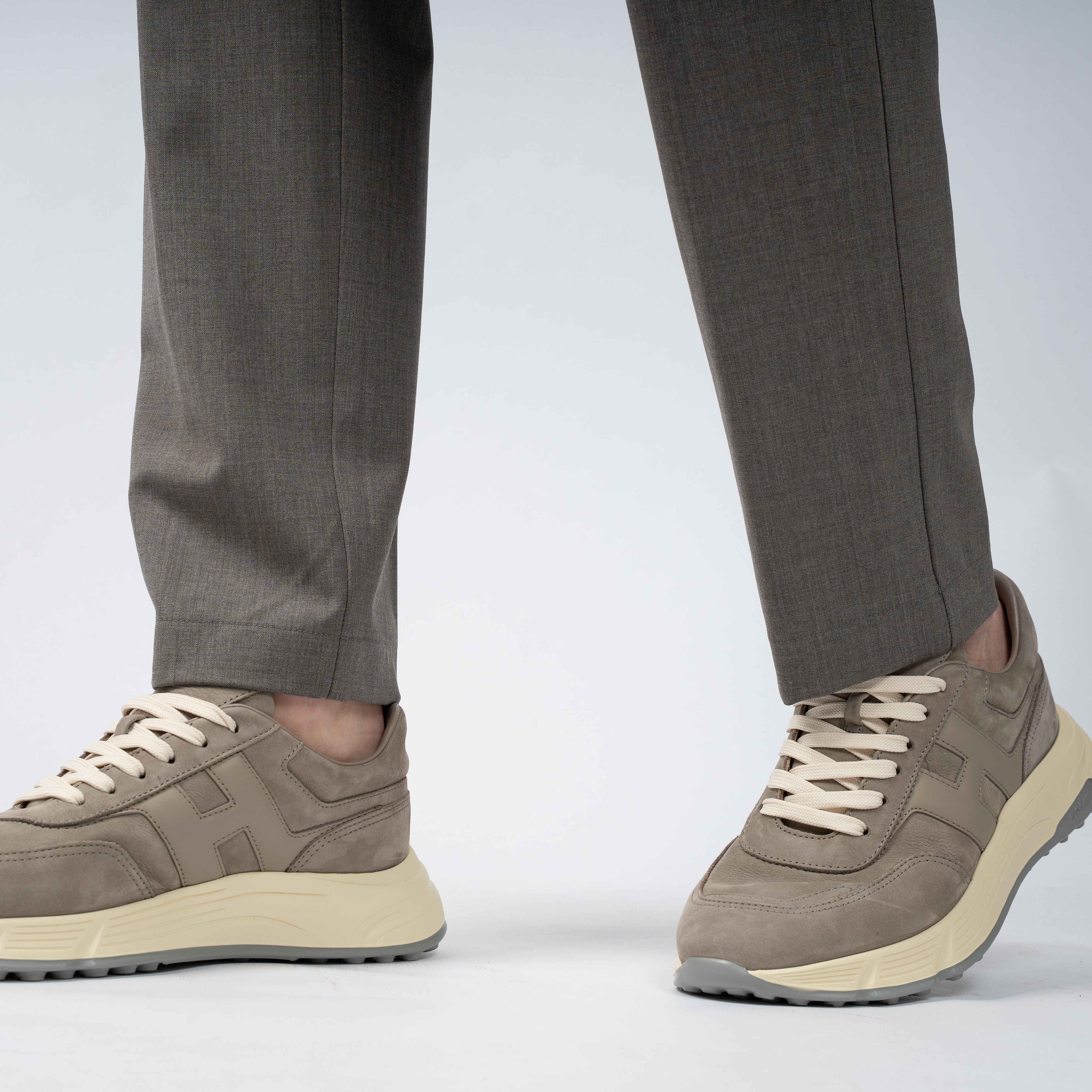 Herno Pantalon Beige | Bi-Stretch Wool