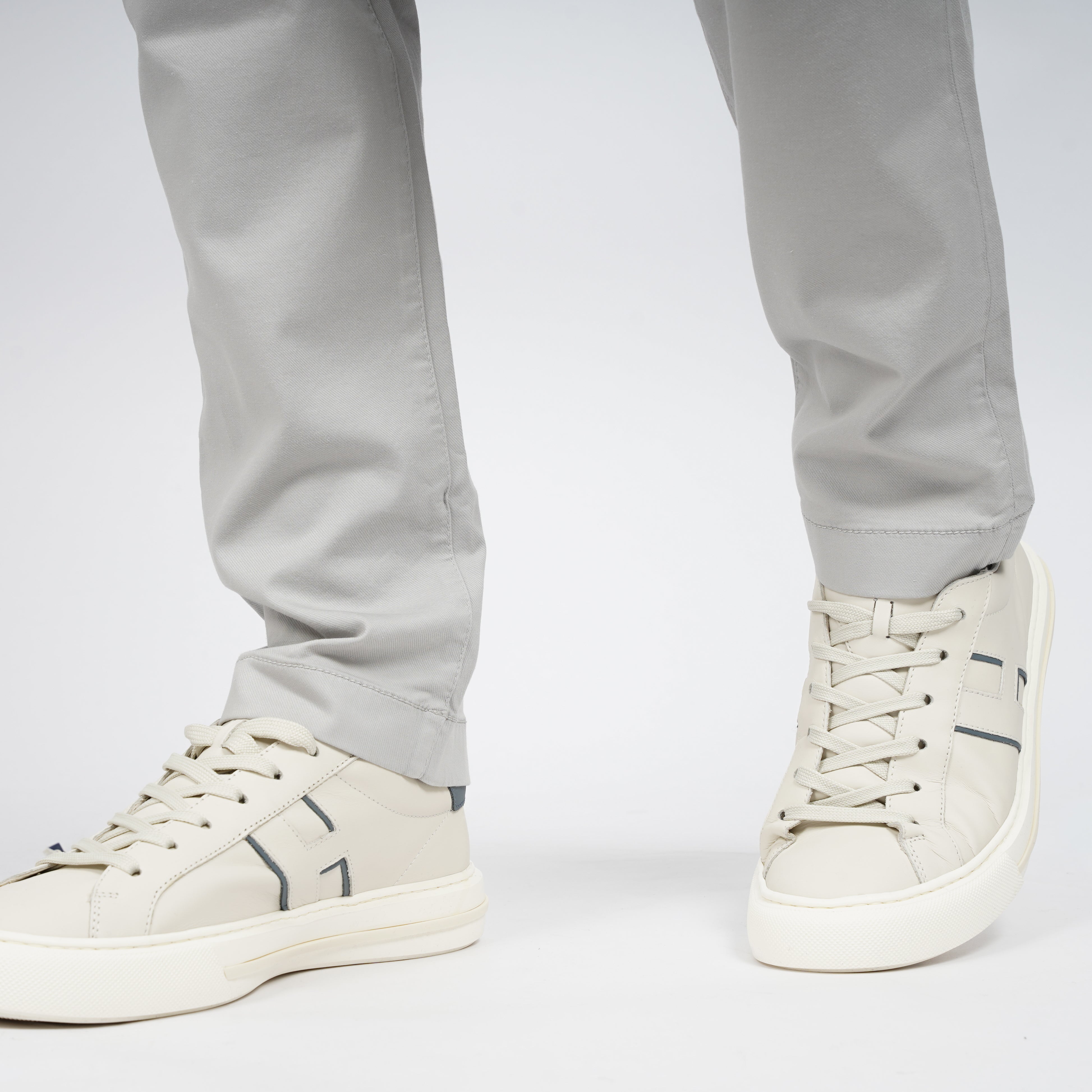 Jacob Cohen Chino Lichtgrijs | Bobby