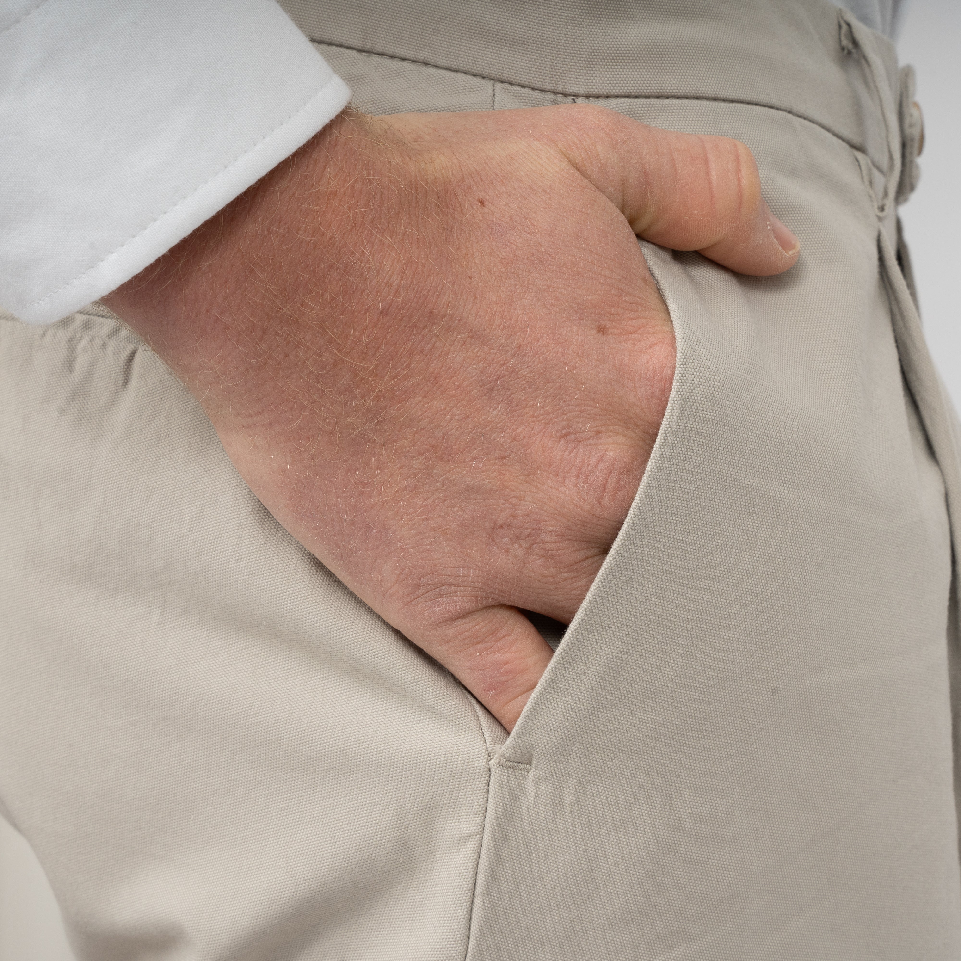 Mason's Chino met Bandplooi Beige | New York Time