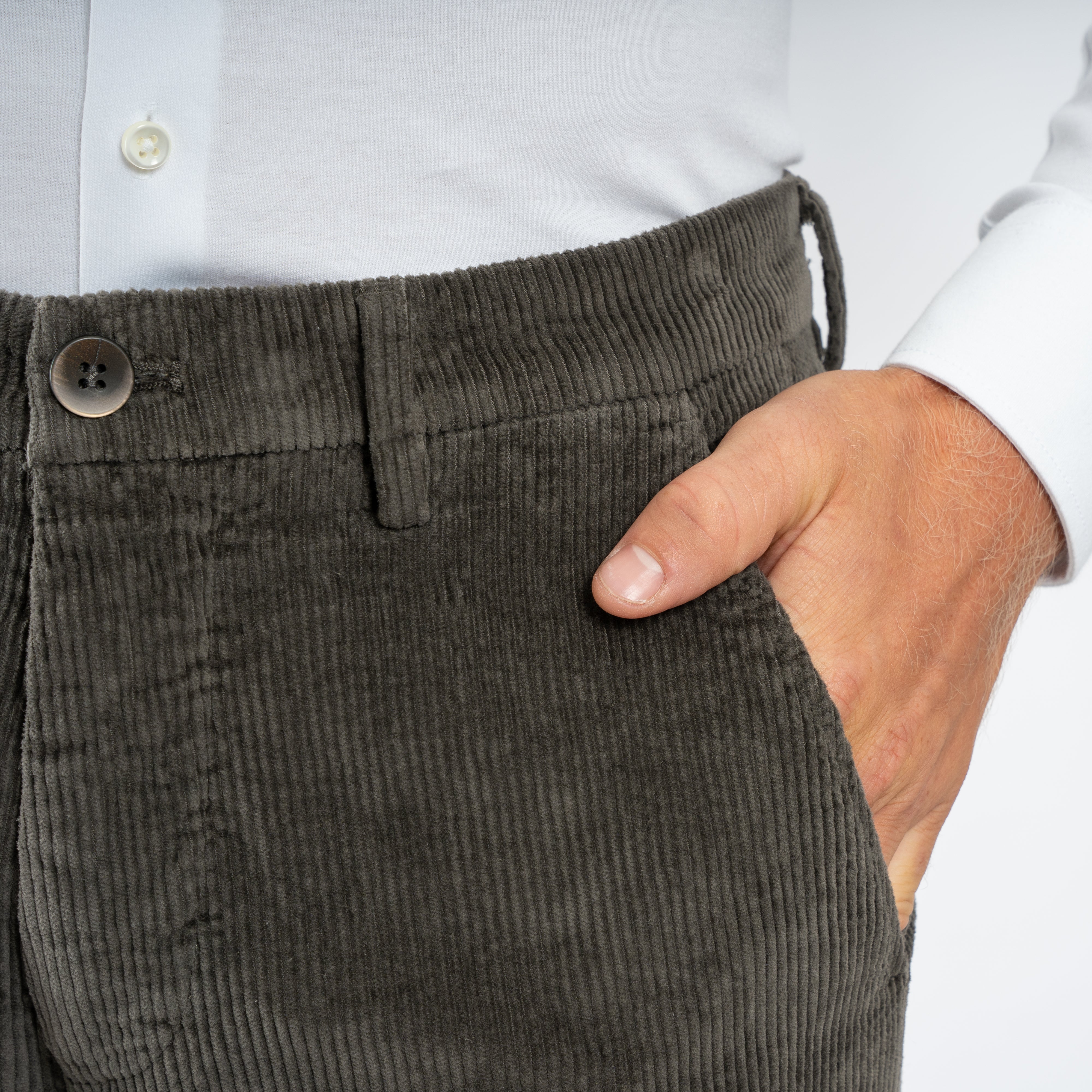 Mason's Corduroy Chino Bruin | Torino