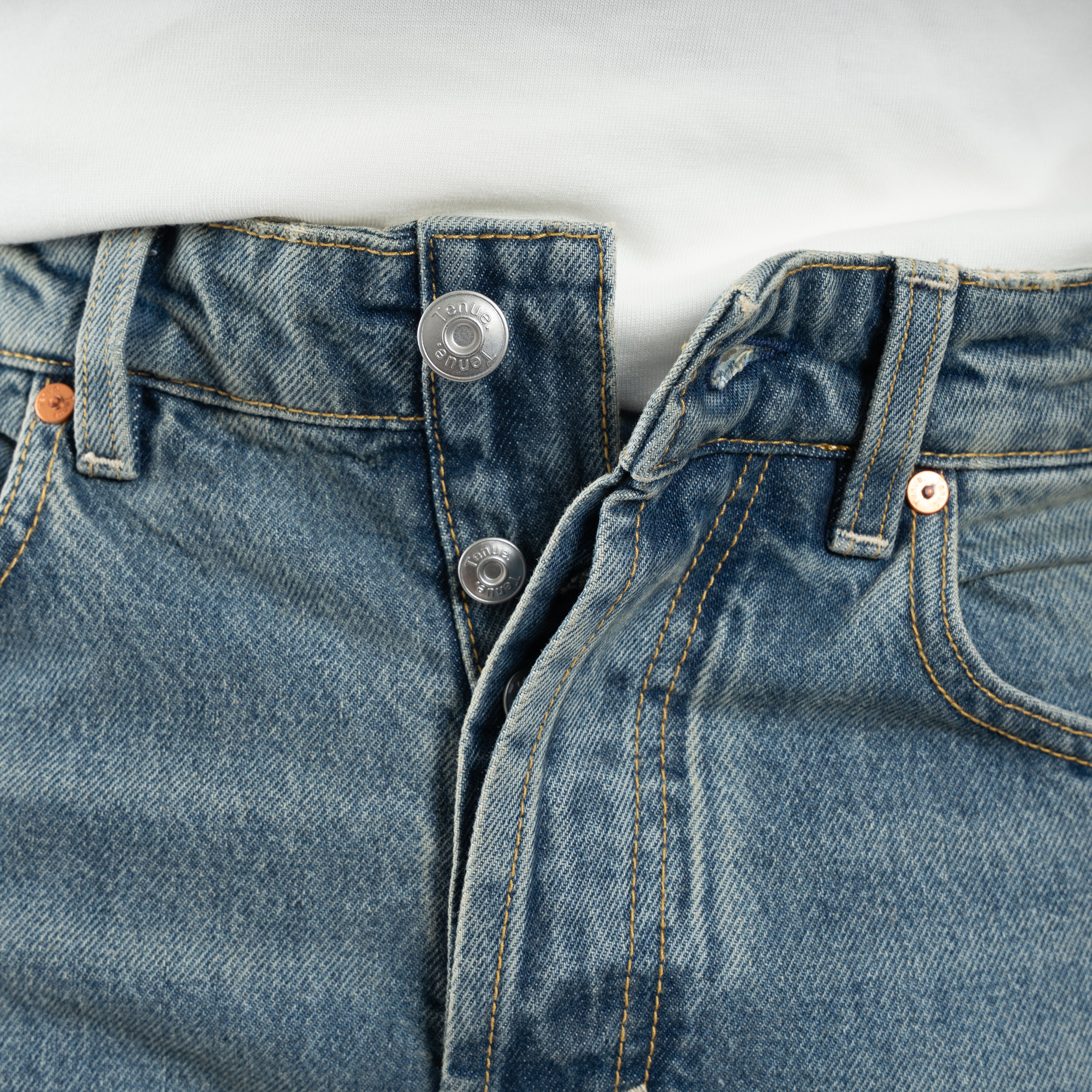Tenue. Jeans Middenblauw | Penn Arroyo