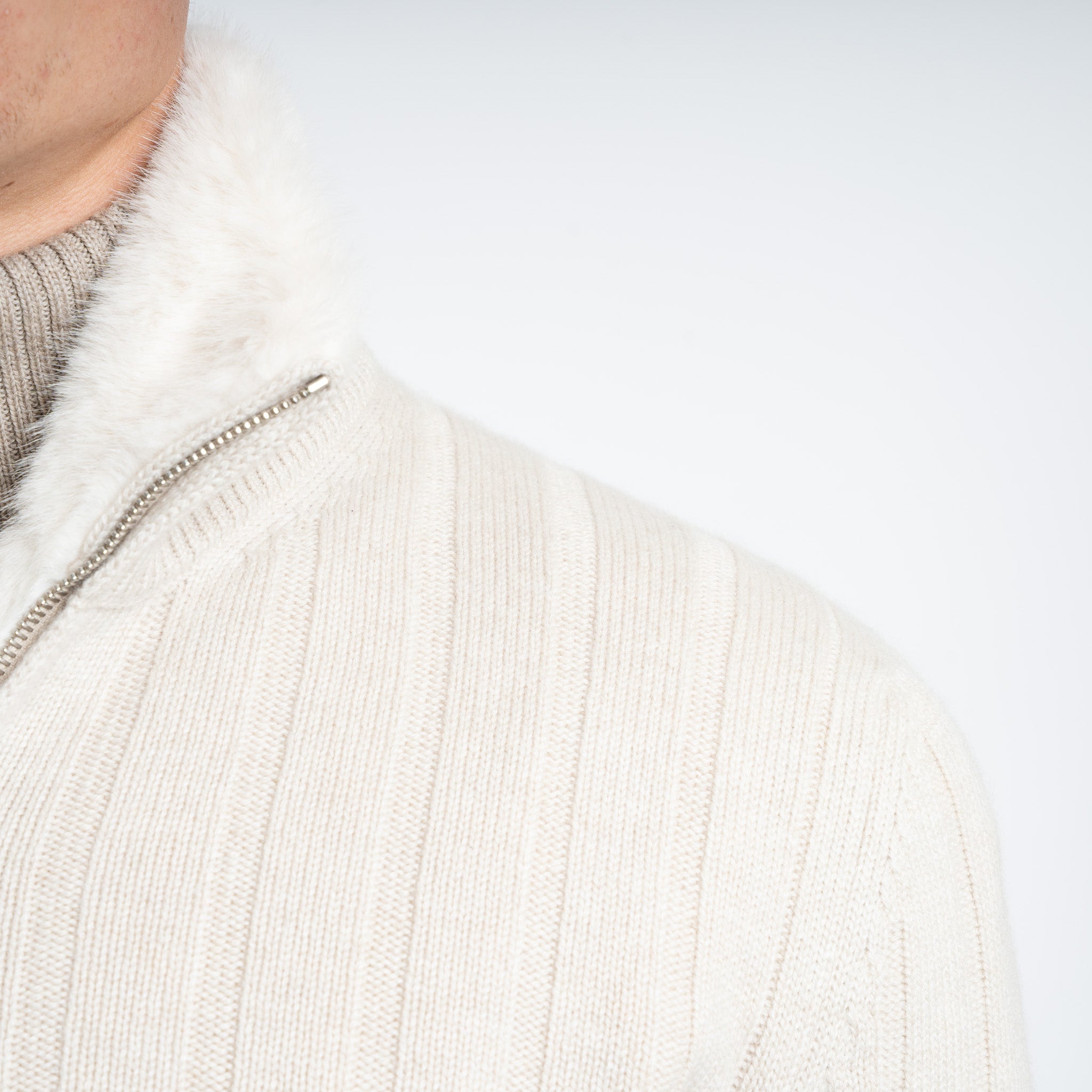 Gran Sasso Vest Beige | Cashmere & Faux Fur