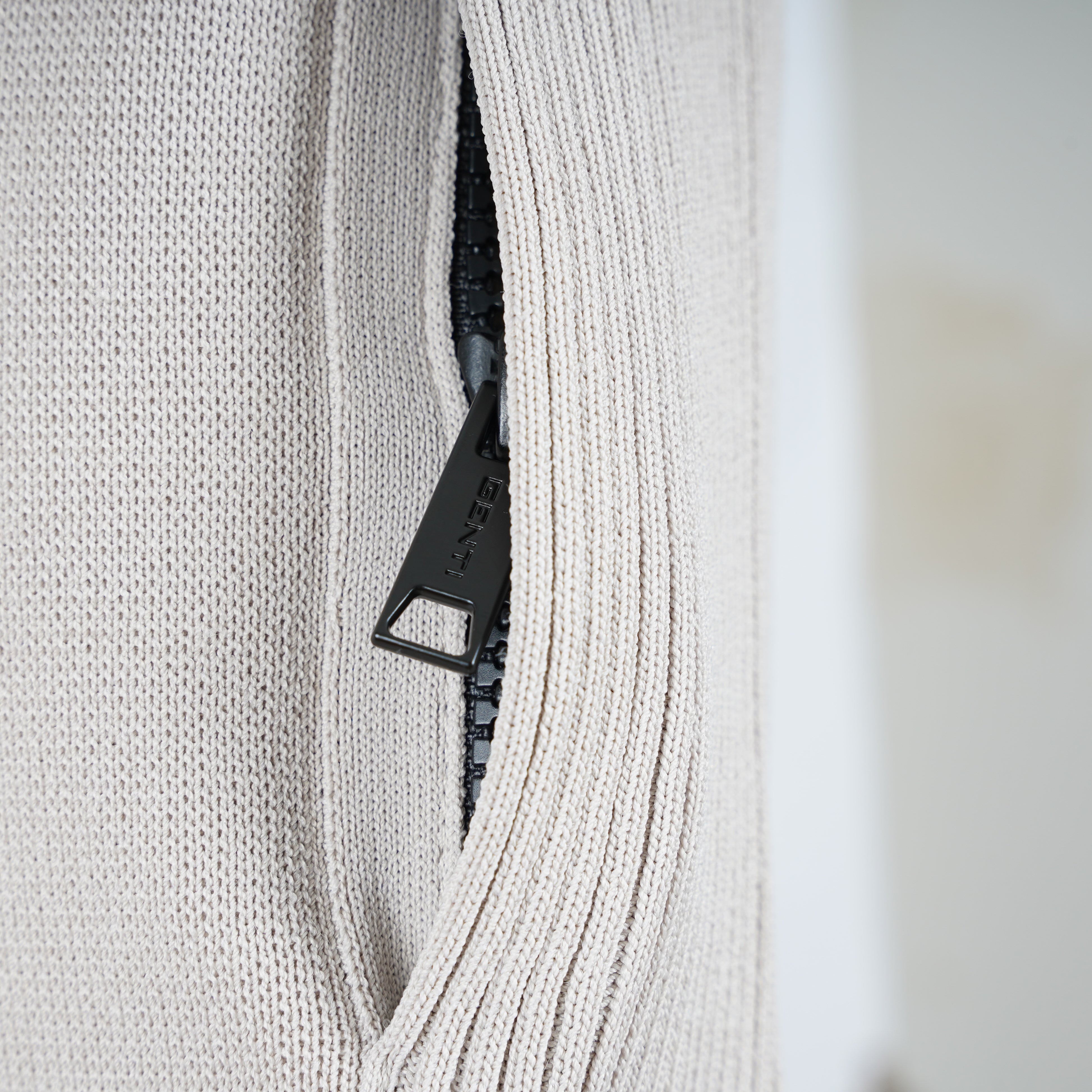 Genti Trui met Rits Beige | Cool Dry