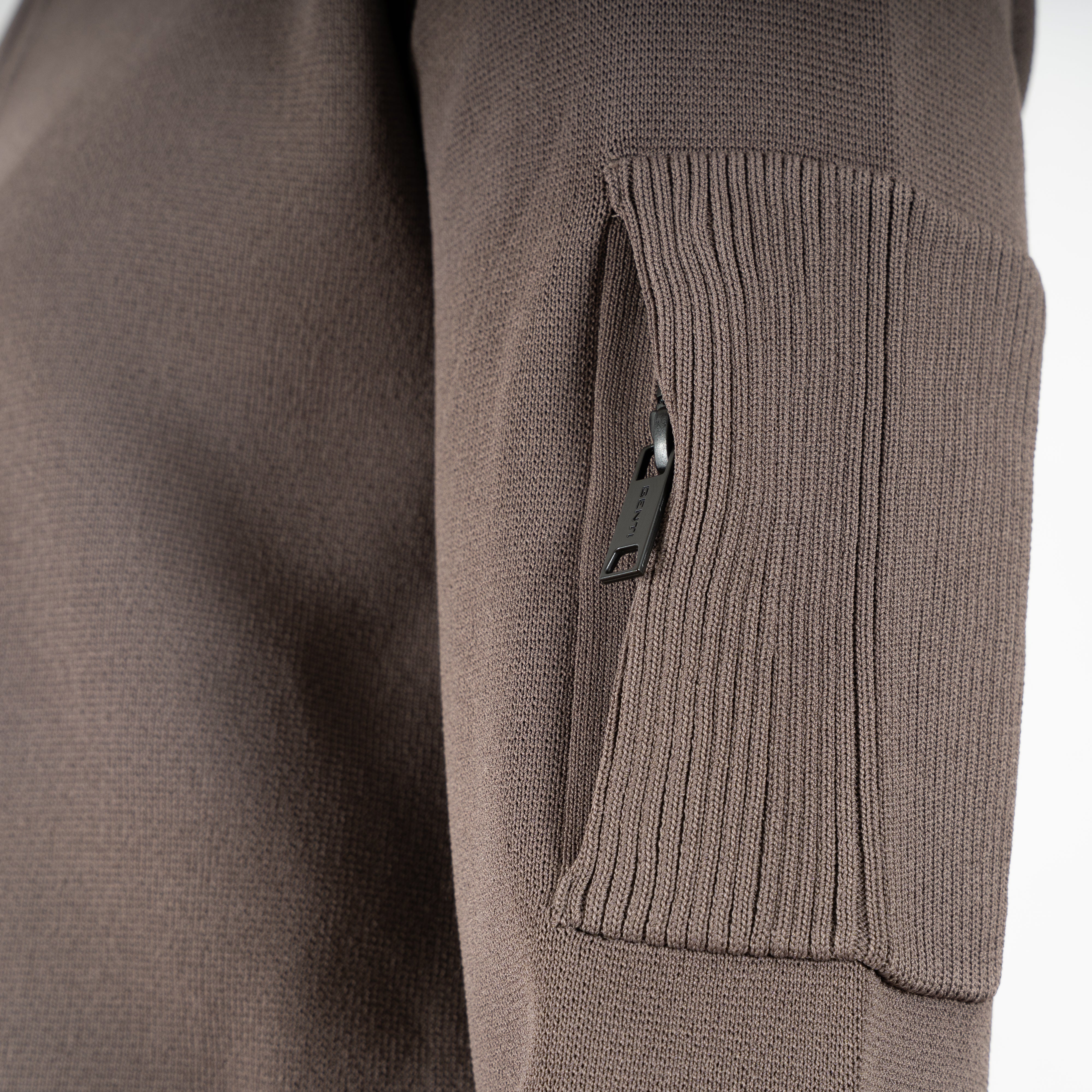 Genti Trui met Rits Taupe | Cool Dry