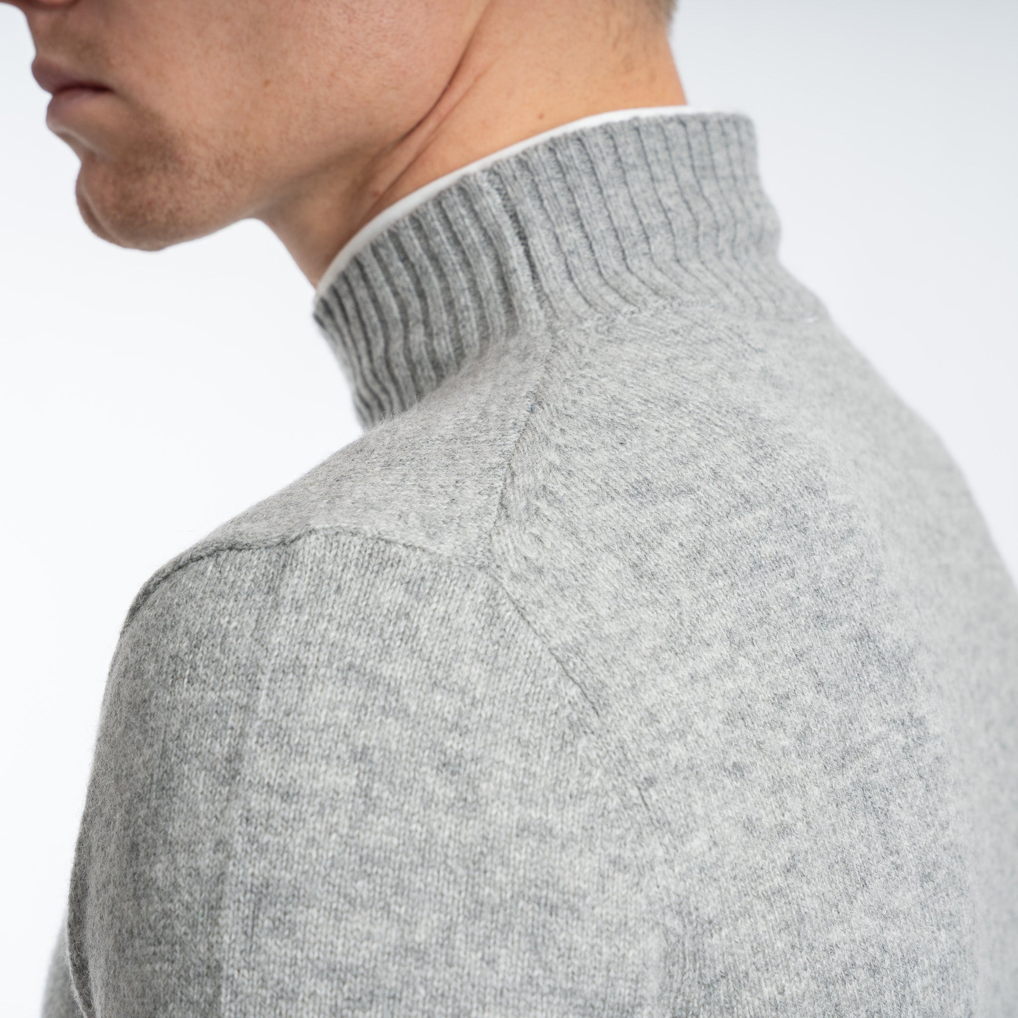 SEVEN DIALS Gebreide Turtleneck Trui Grijs | Emsley