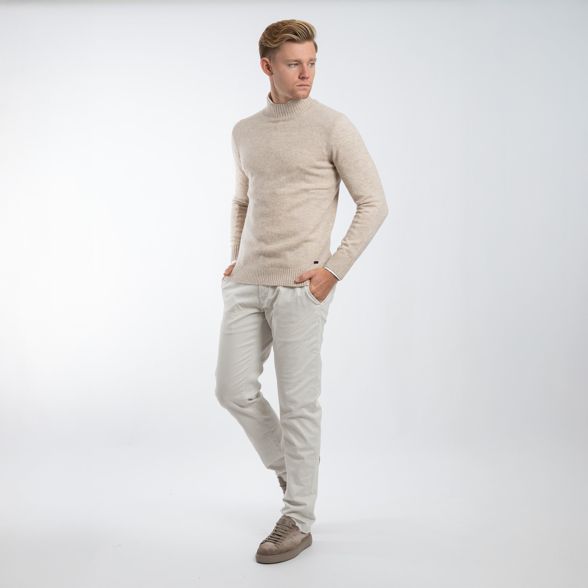 SEVEN DIALS Gebreide Turtleneck Trui Beige | Emsley