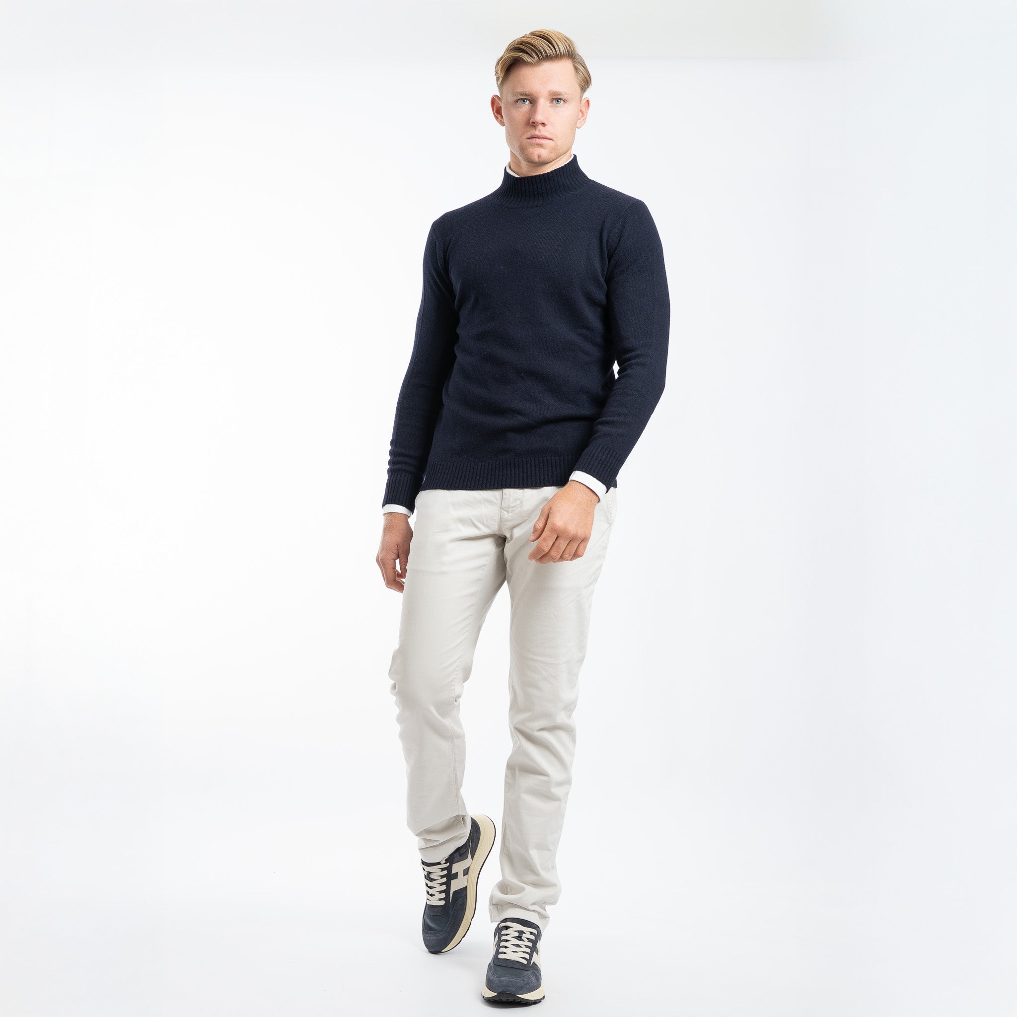 SEVEN DIALS Gebreide Turtleneck Trui Blauw | Emsley
