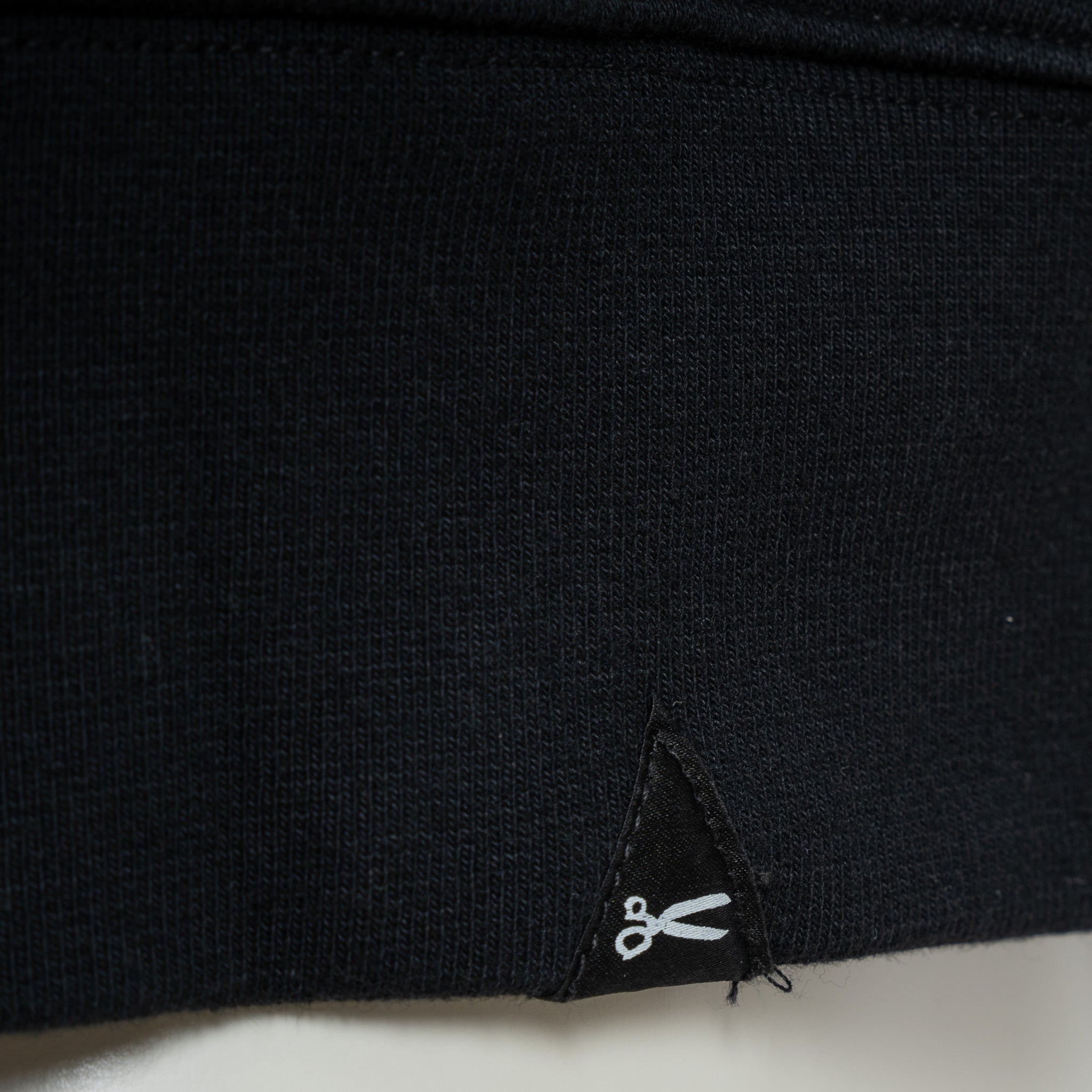 Denham Sweater Zwart | Scissor Crewneck