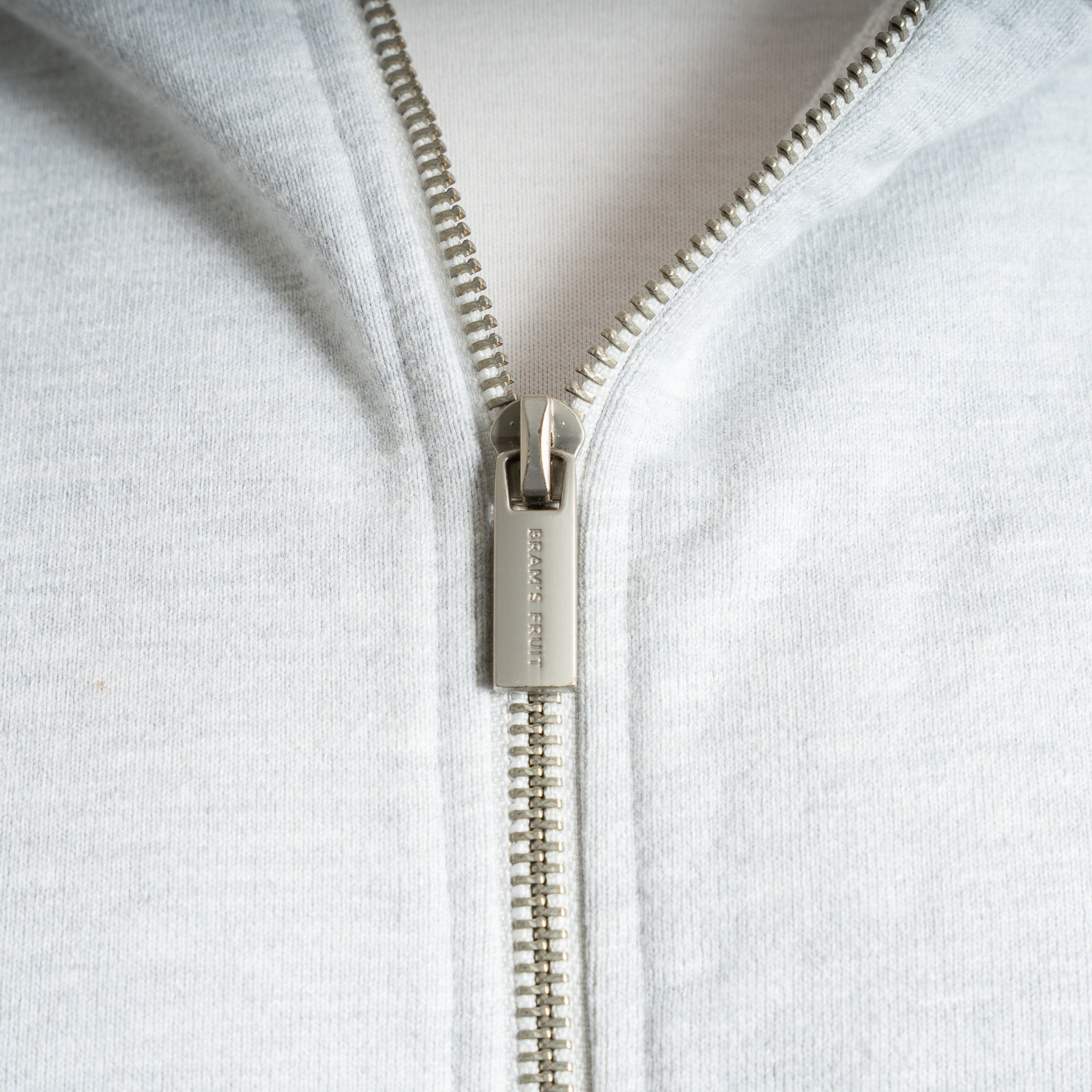Bram's Fruit Vest Grijs | Distressed F*ck Off Zipper