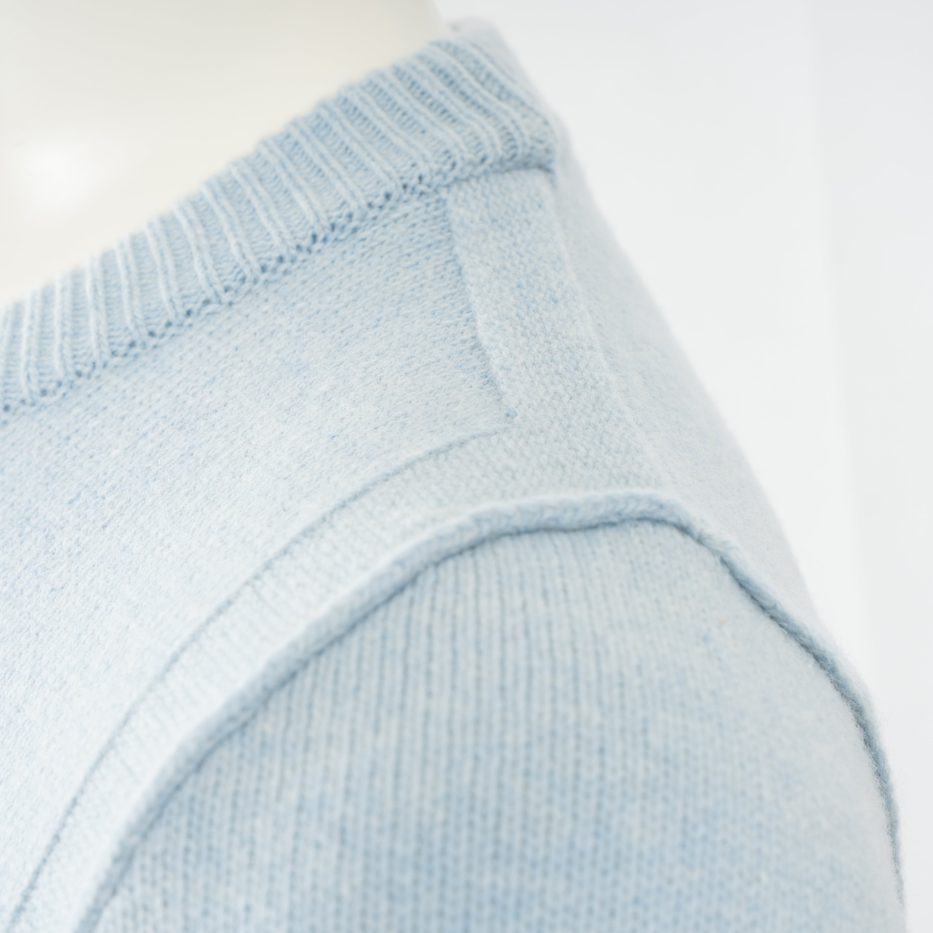 Stone Island Gebreide Trui Lichtblauw | Lambswool