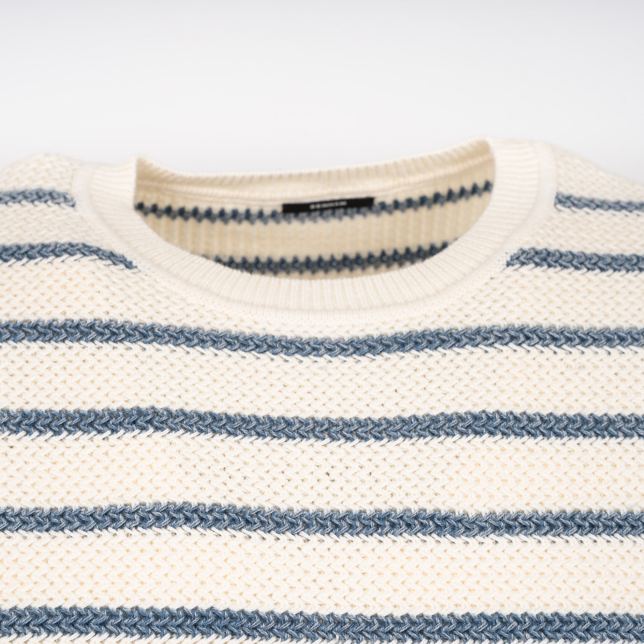 Denham Gebreide Trui Lichtblauw Gestreept | Leo Crewneck