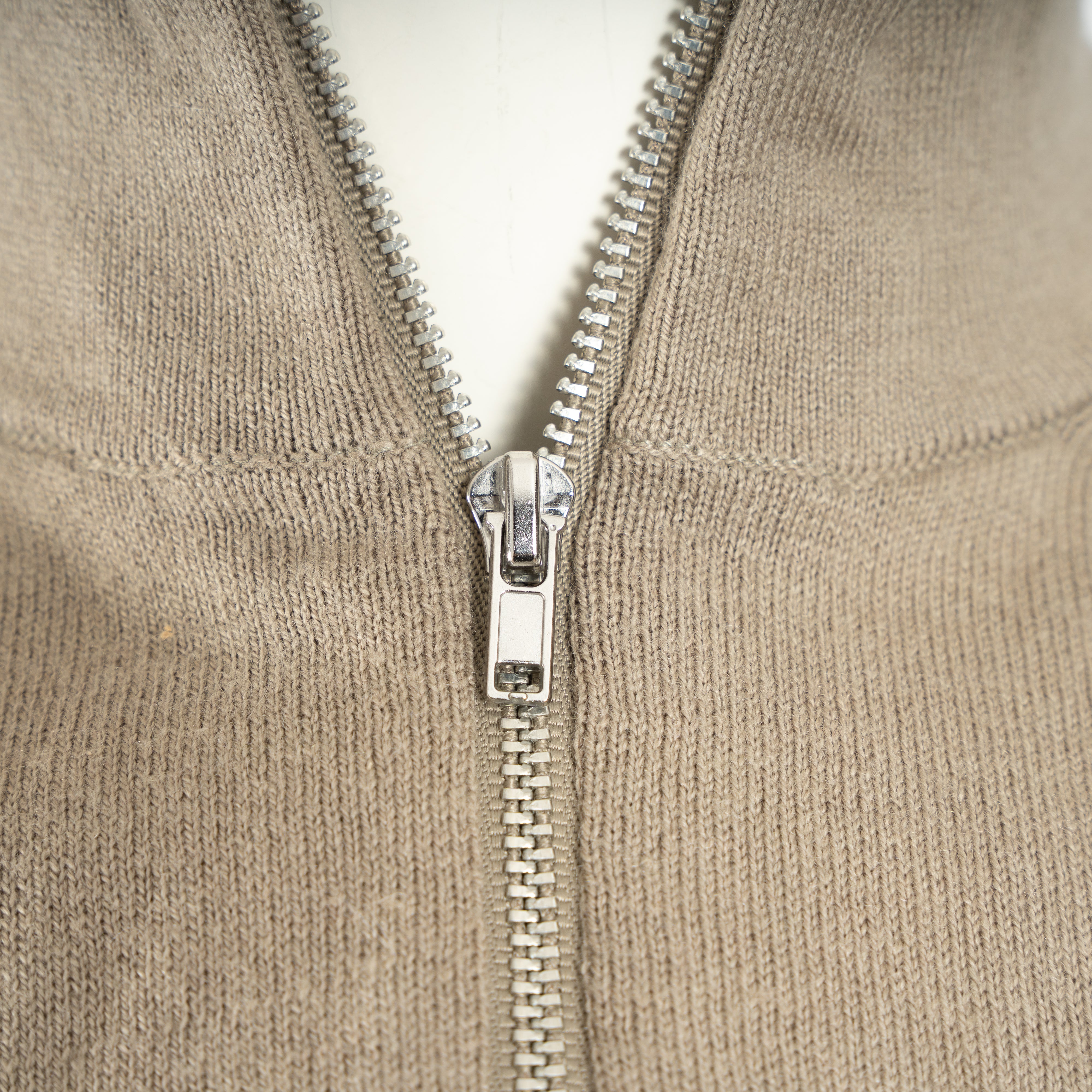 Denham Trui met Rits Beige | Scissor Raglan Half Zip