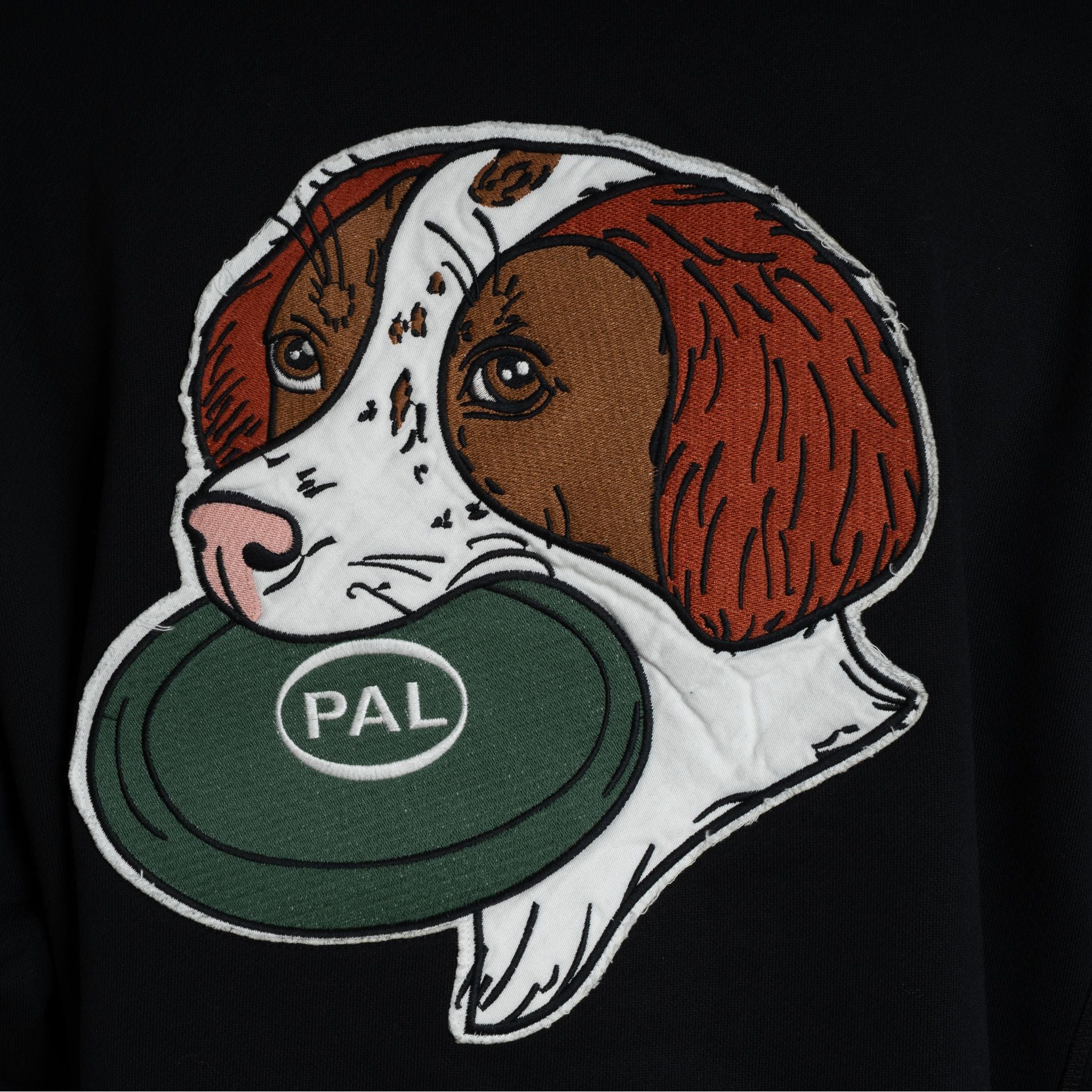 Pal Sporting Goods Sweater Backprint Zwart | Frisbee Dog