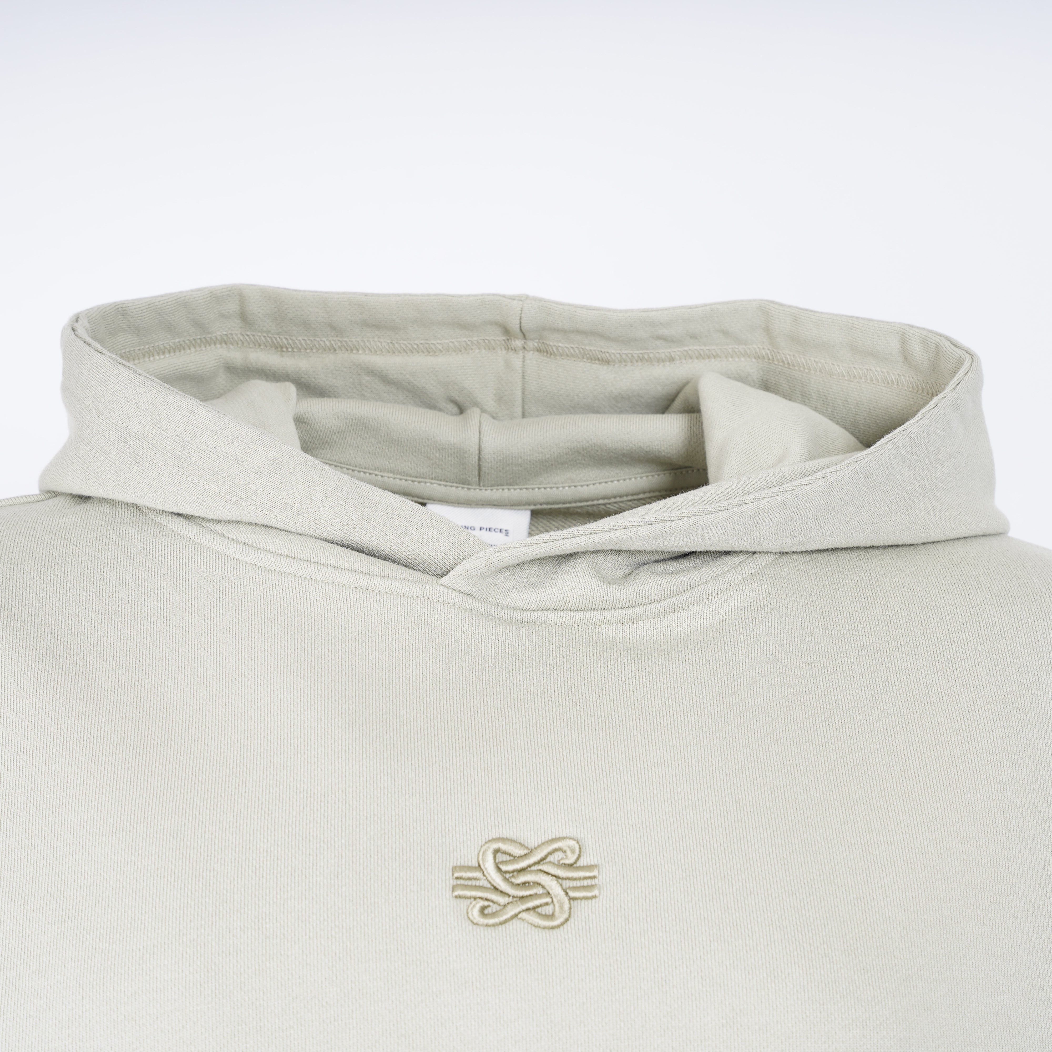 Filling Pieces Hoodie Lichtgroen | Boxy Embroidered