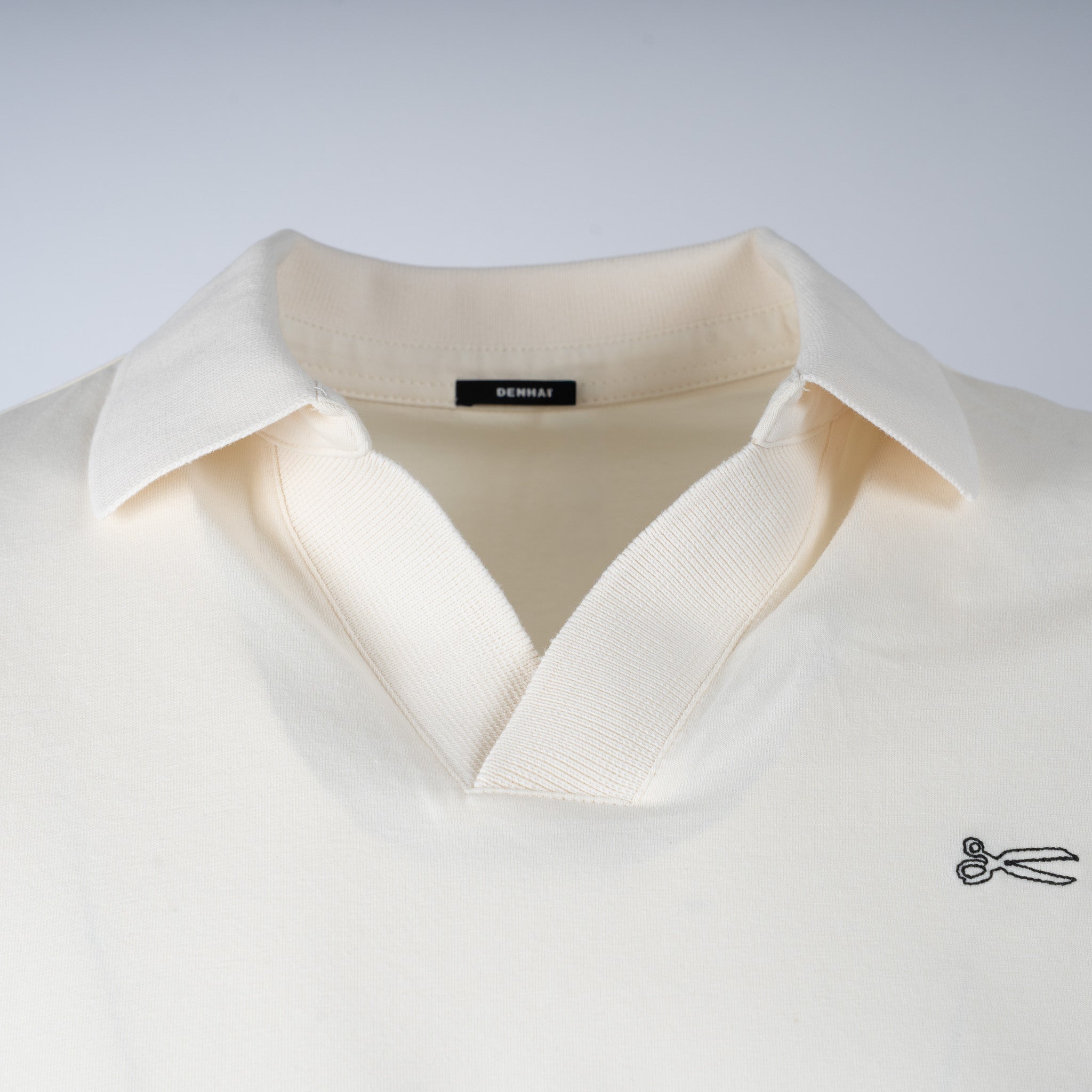 Denham Polo Wit | Scissor Open Collar