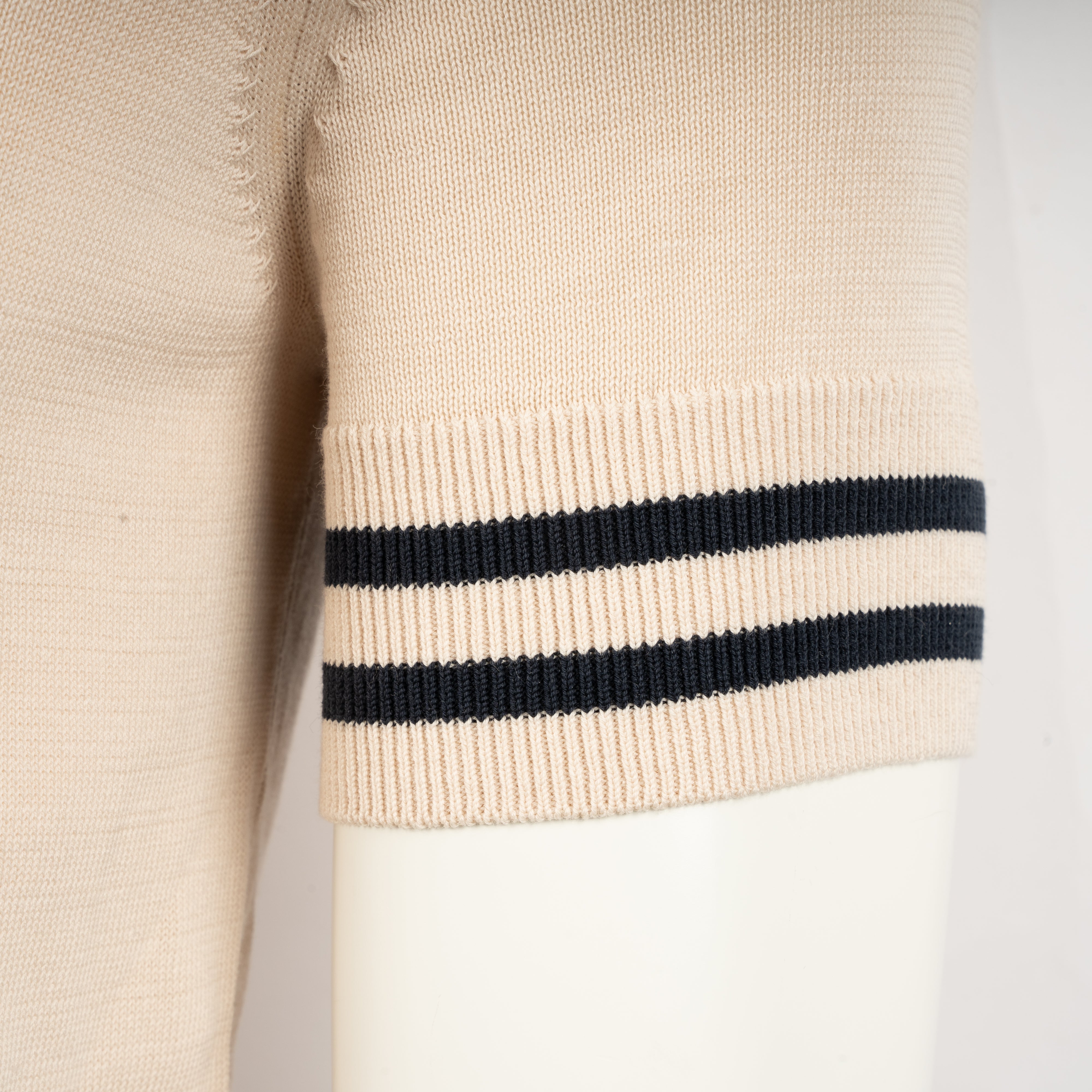 SEVEN DIALS Buttonless Polo Beige | Fido
