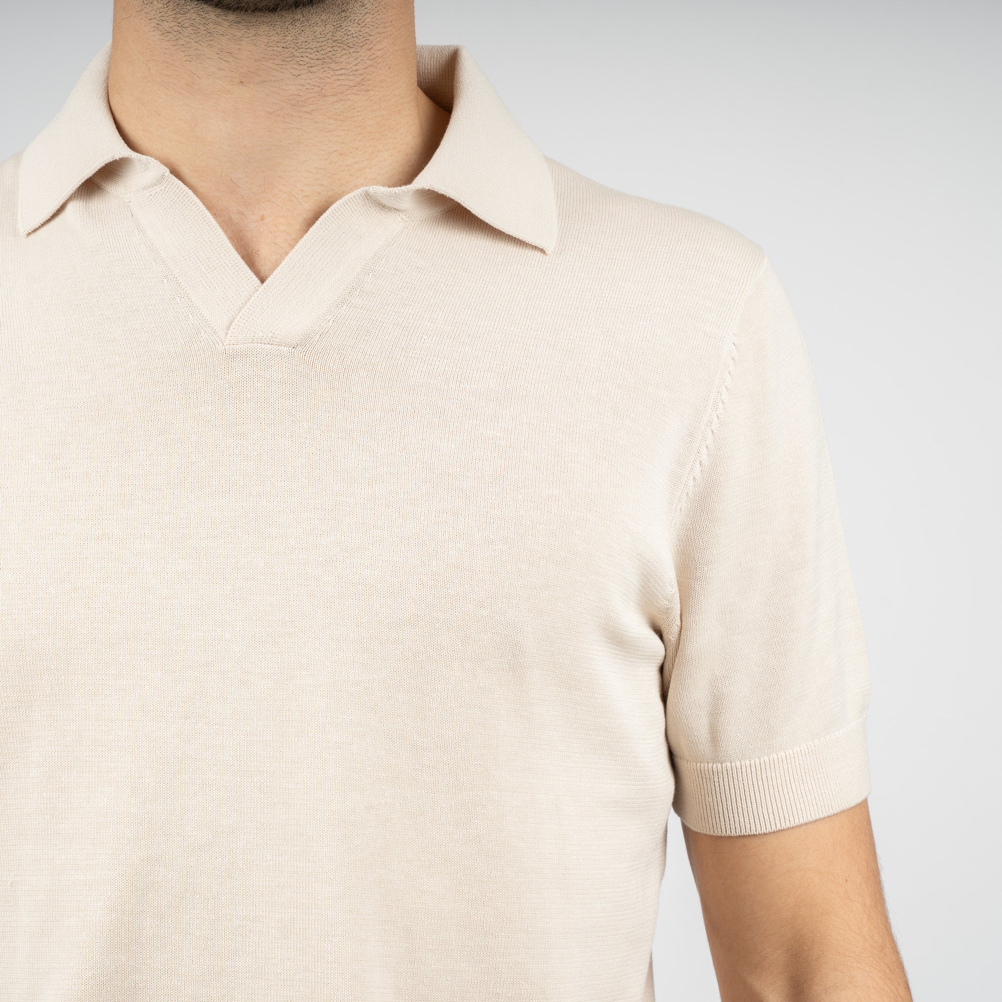 SEVEN DIALS Gebreide Buttonless Polo Beige | Dyche