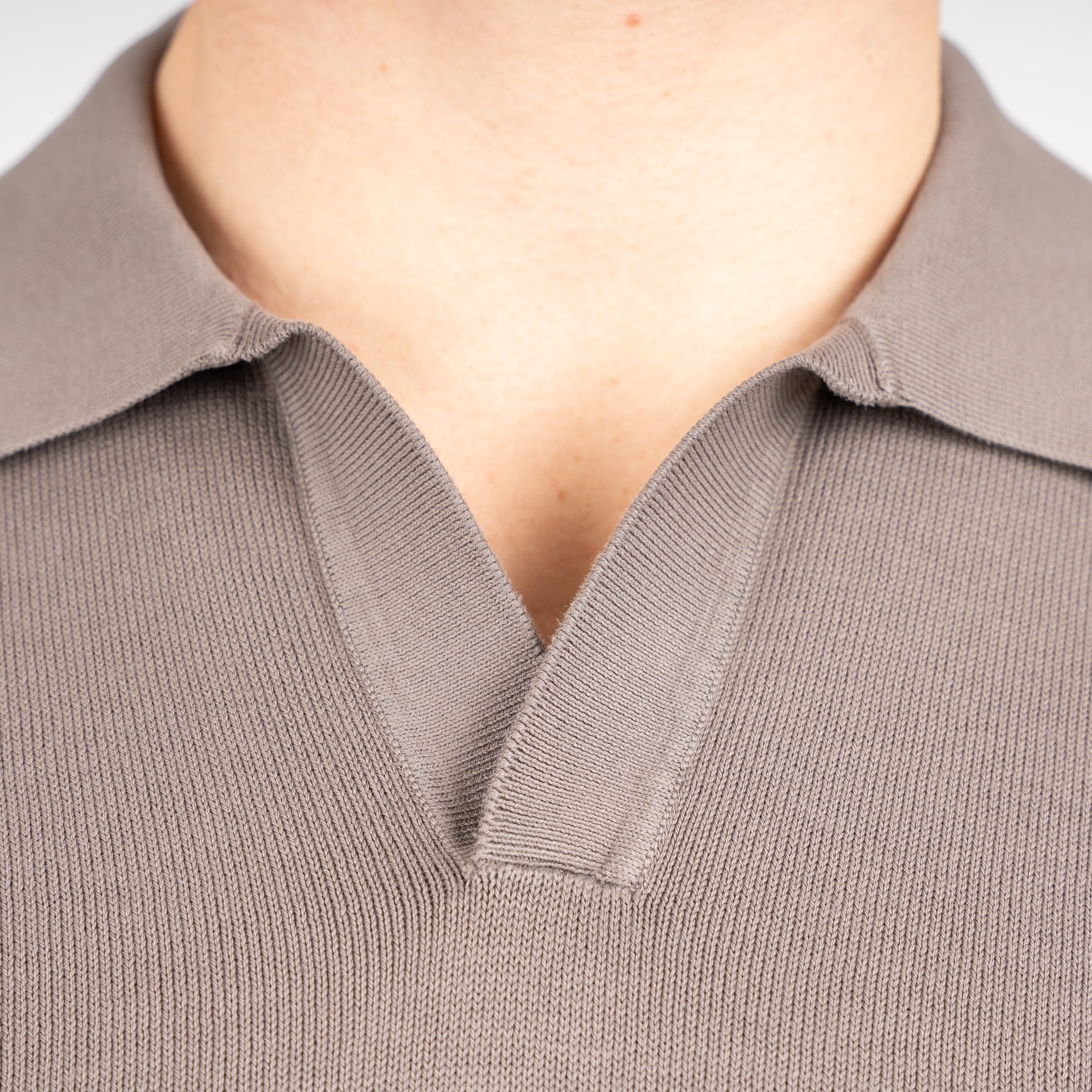 Gran Sasso Buttonless Polo Taupe | Egyptian Cotton