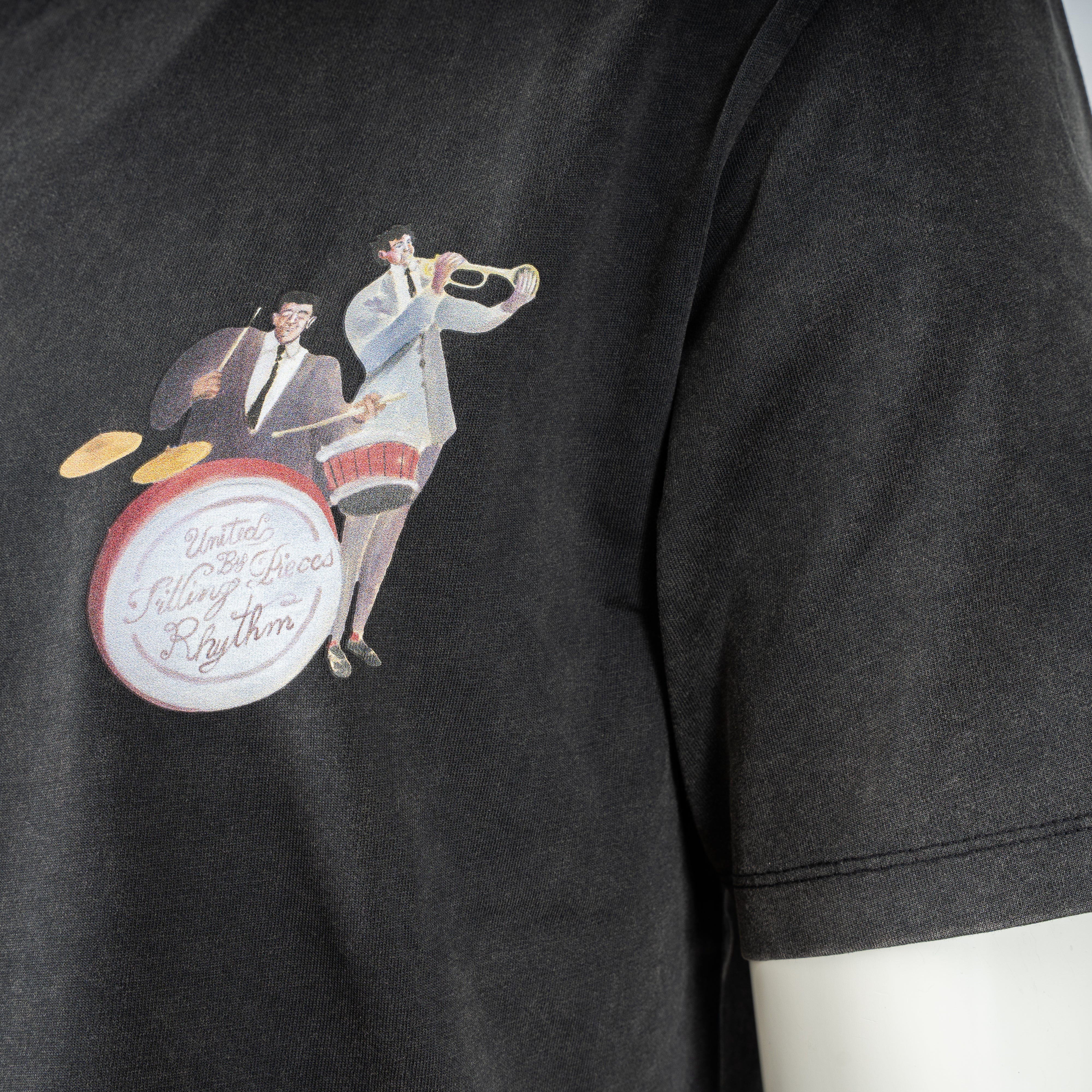 Filling Pieces T-Shirt met Backprint Zwart | Band