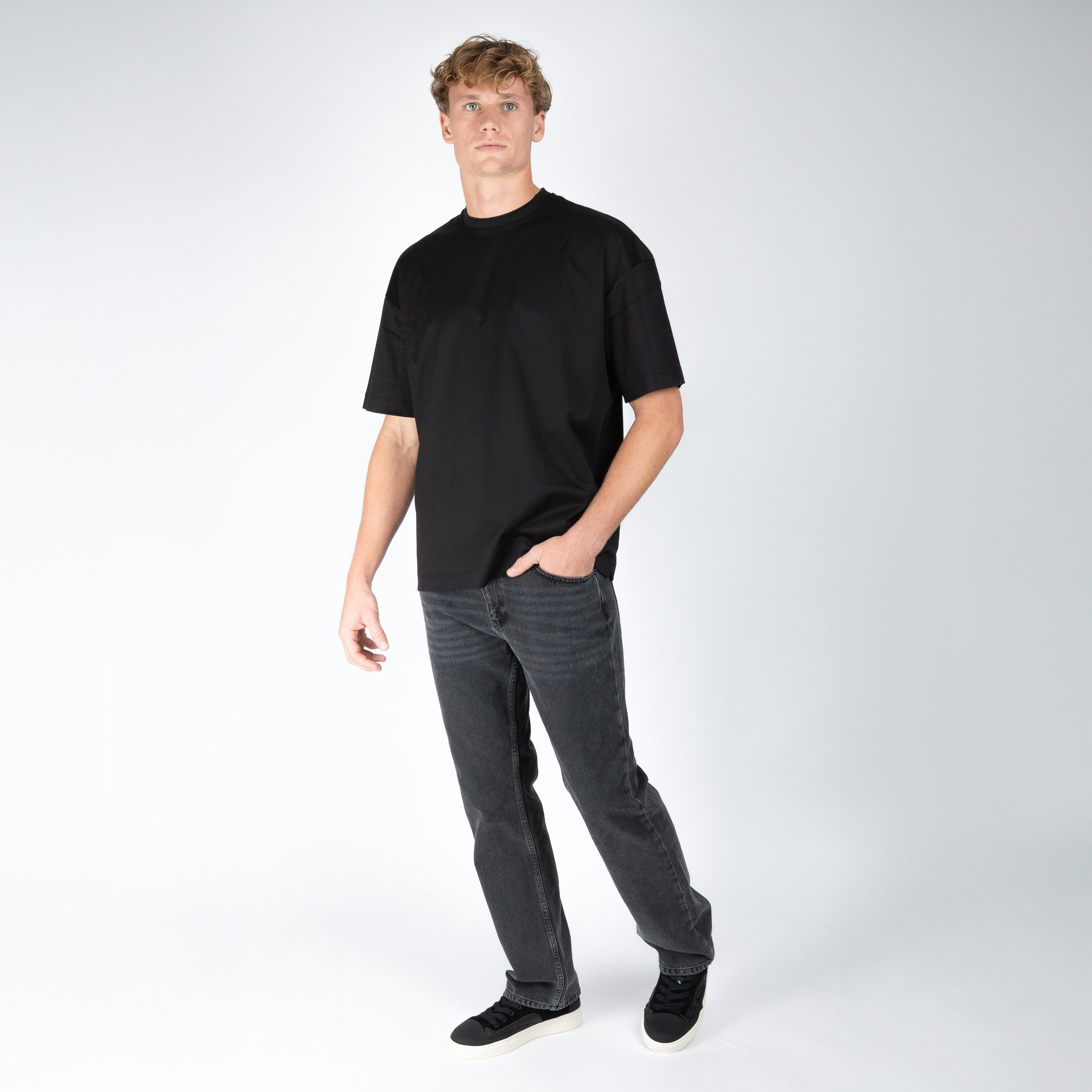 Valenza T-Shirt Zwart | Interlock Supima Oversized