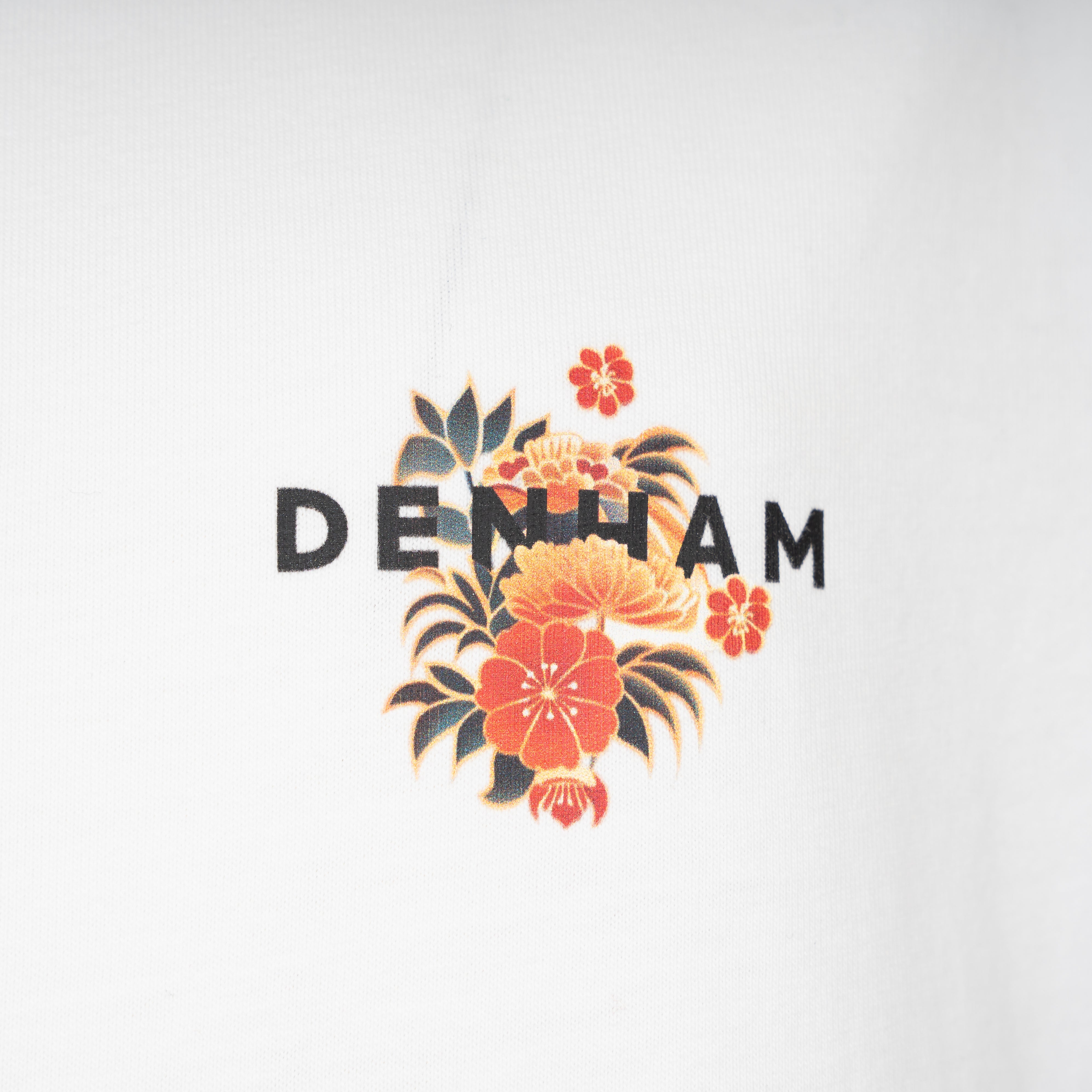 Denham T-Shirt Backprint Wit | Kansai Graphic Tee