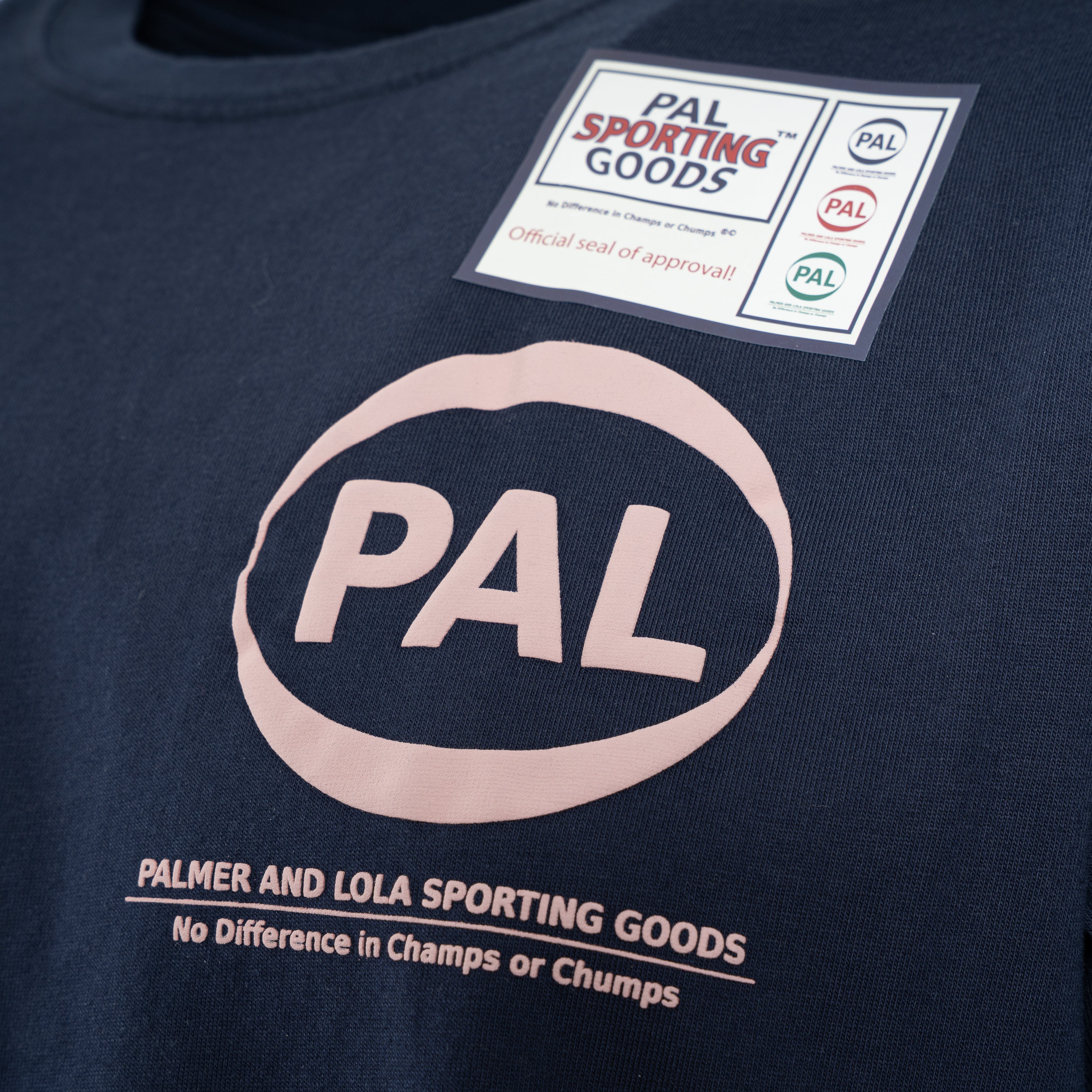Pal Sporting Goods T-Shirt met Backprint Donkerblauw | Pre Game 25
