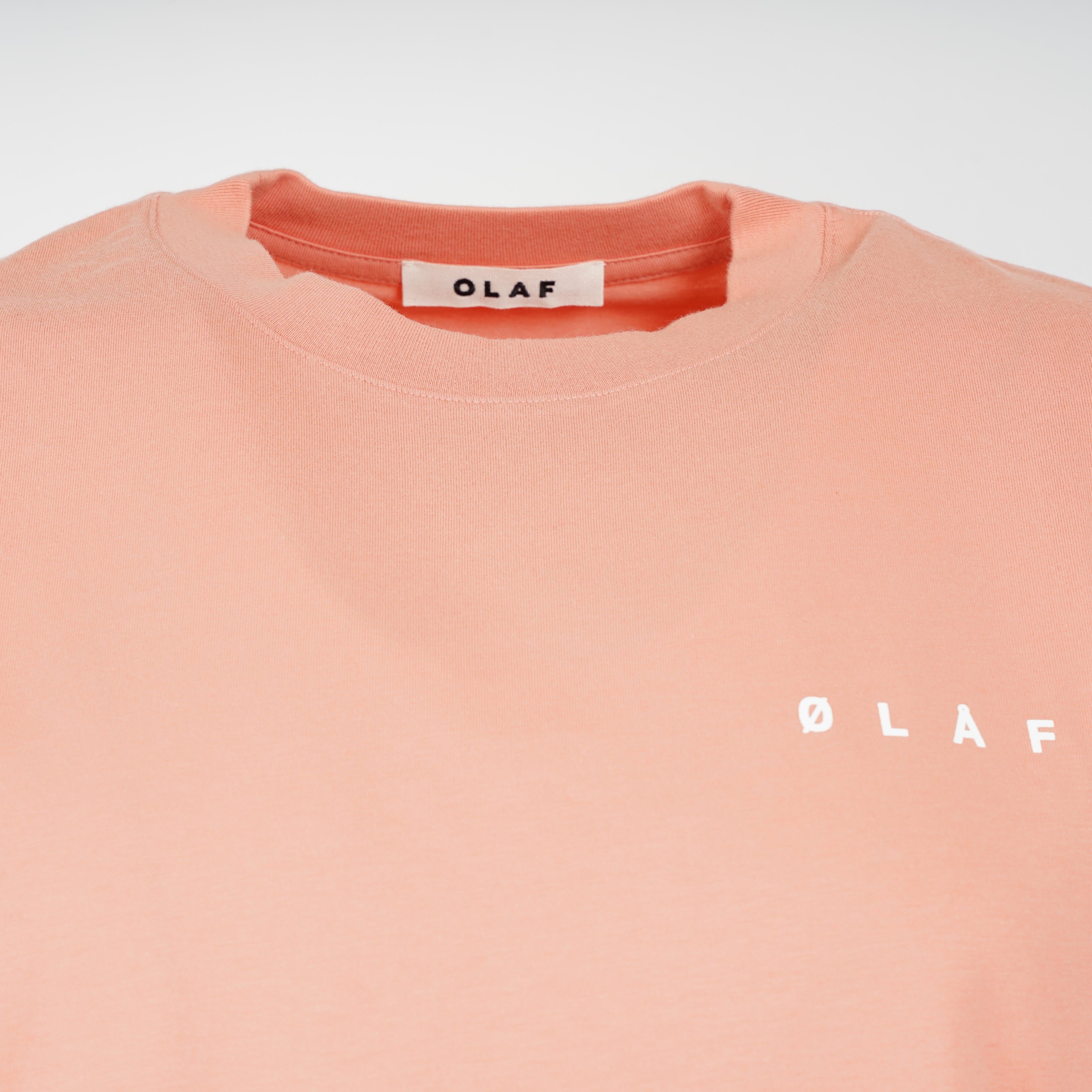 Olaf T-Shirt Backprint Roze | Brushstroke Face