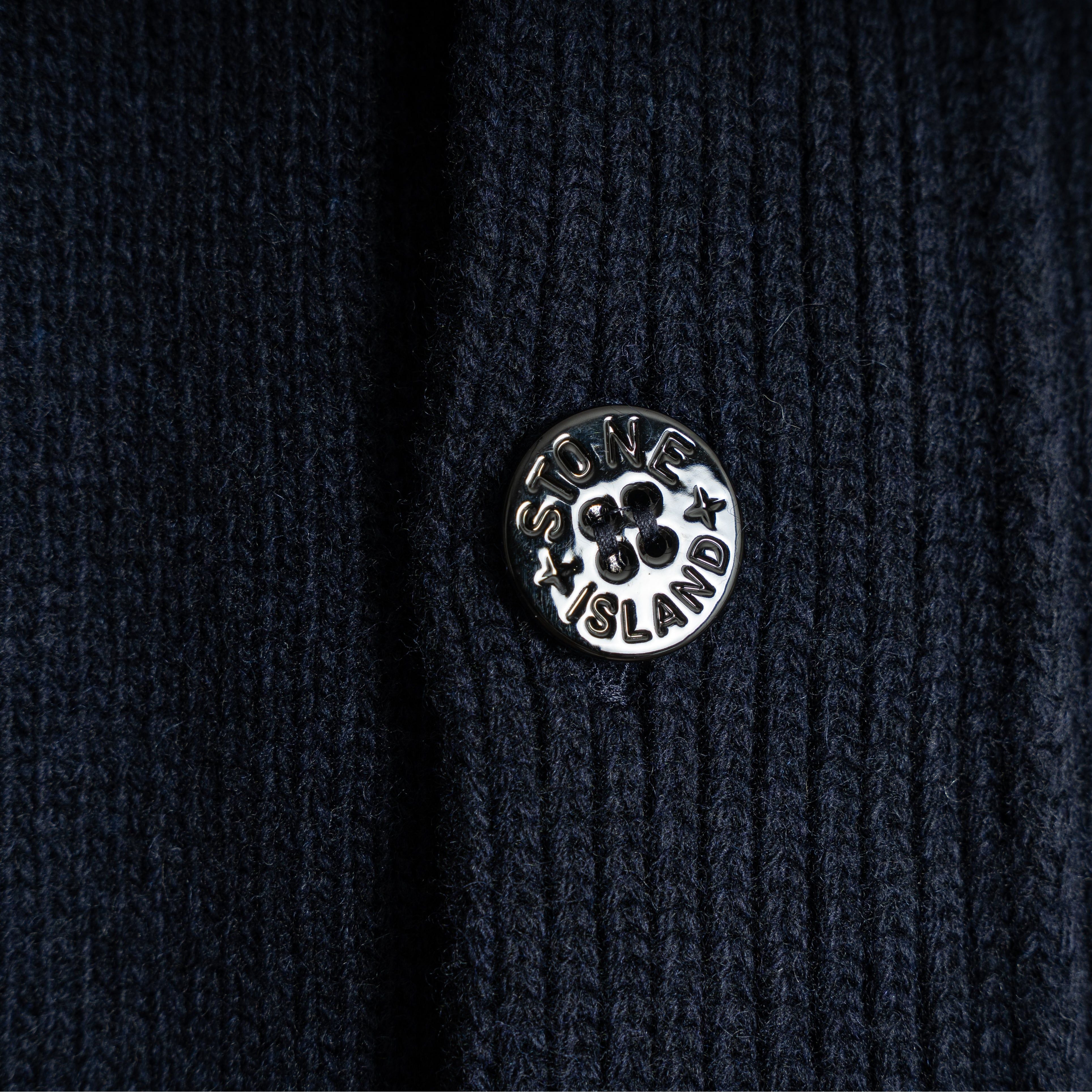 Stone Island Gebreid Vest met Knopen Donkerblauw | Lambswool