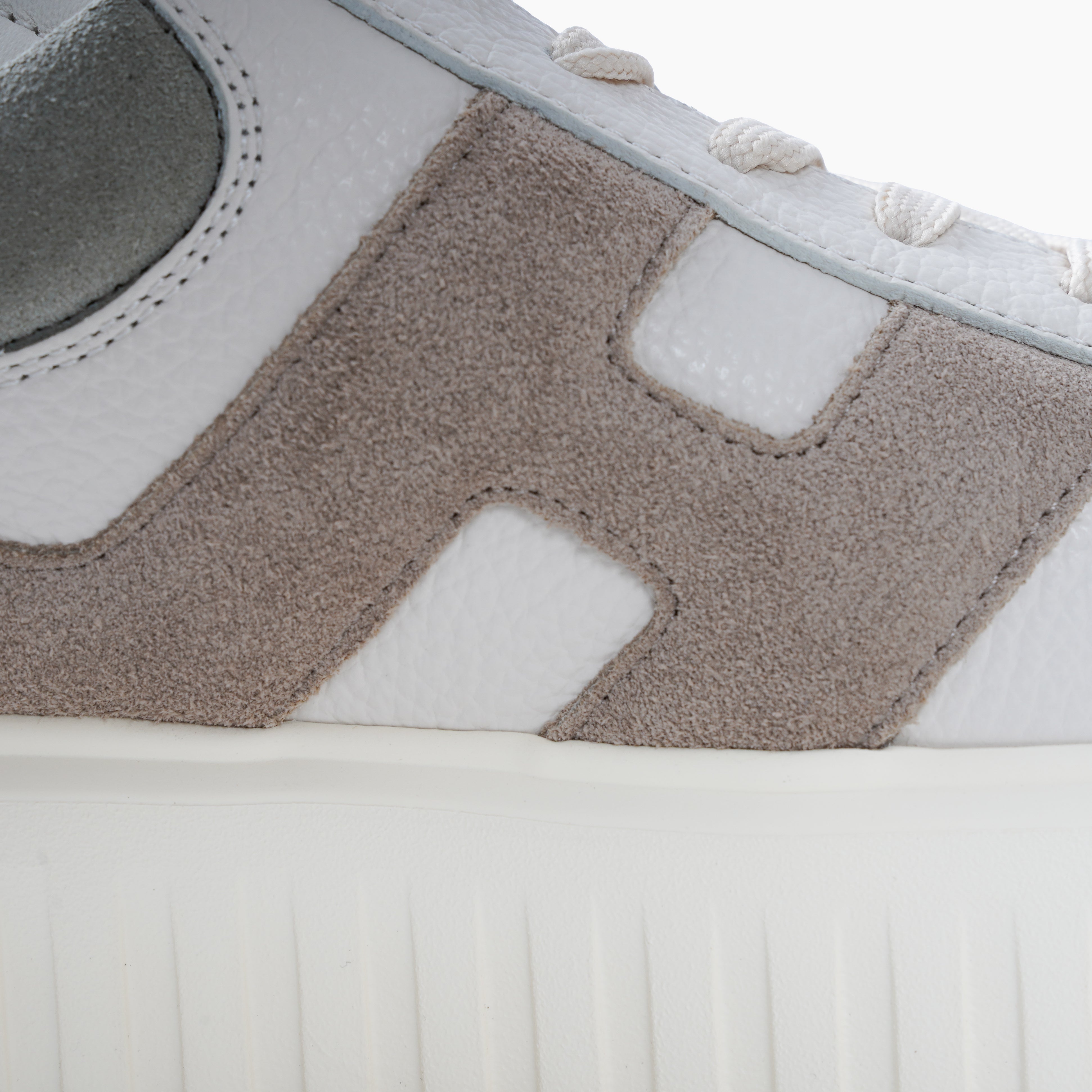 Hogan Sneakers Beige | H-Stripes