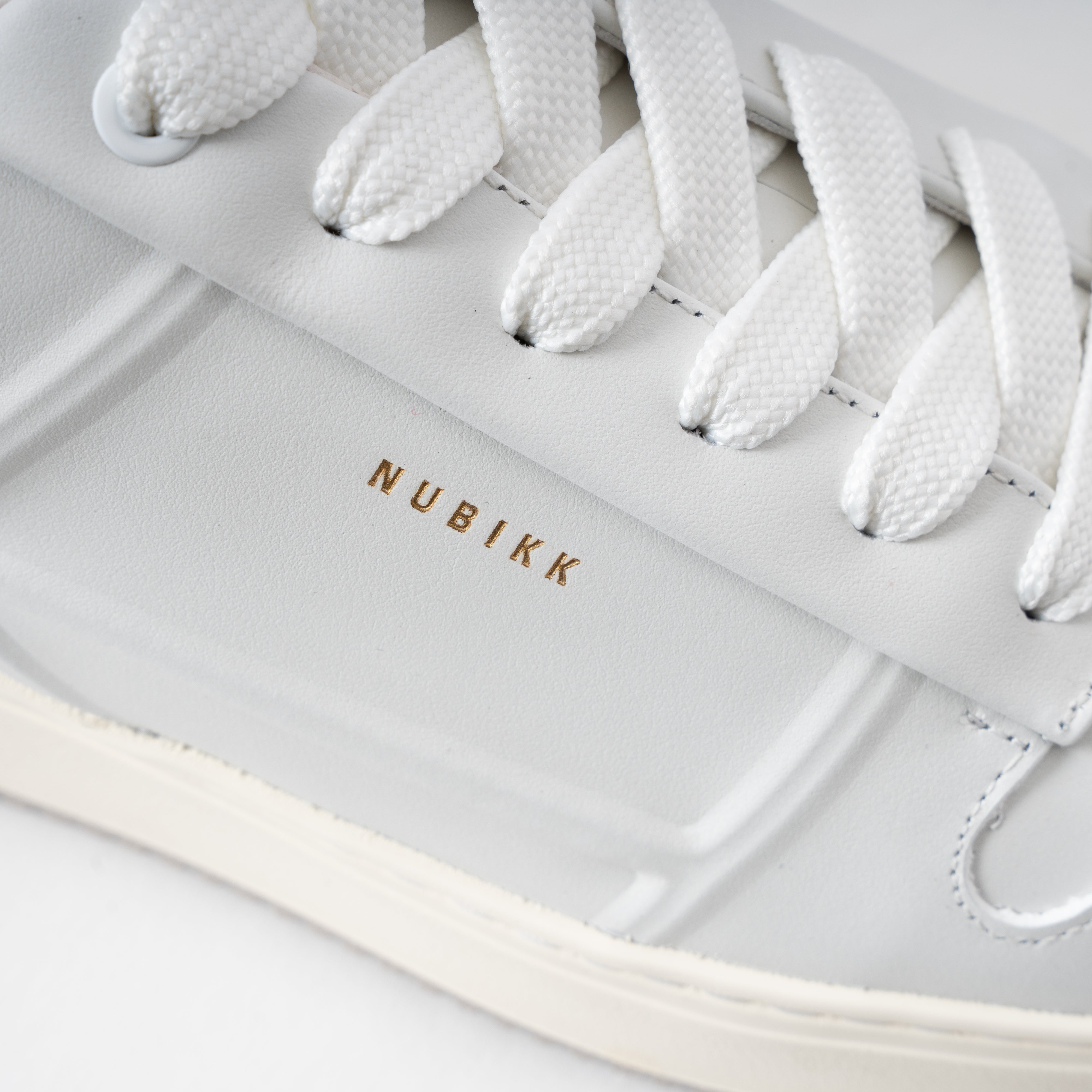 Nubikk Sneakers Wit | Basket Cole