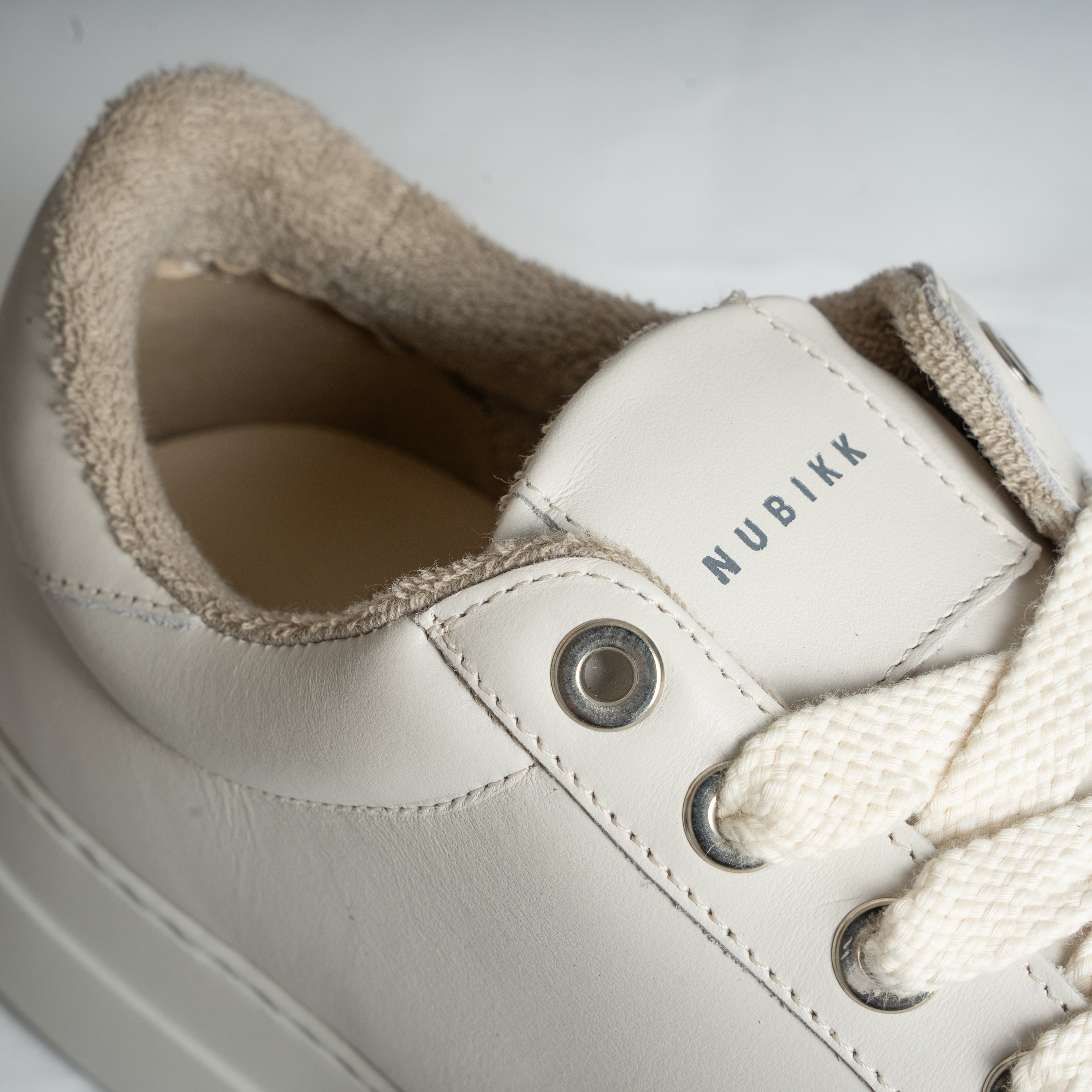 Nubikk Sneakers Beige Leer | Caldera Tora