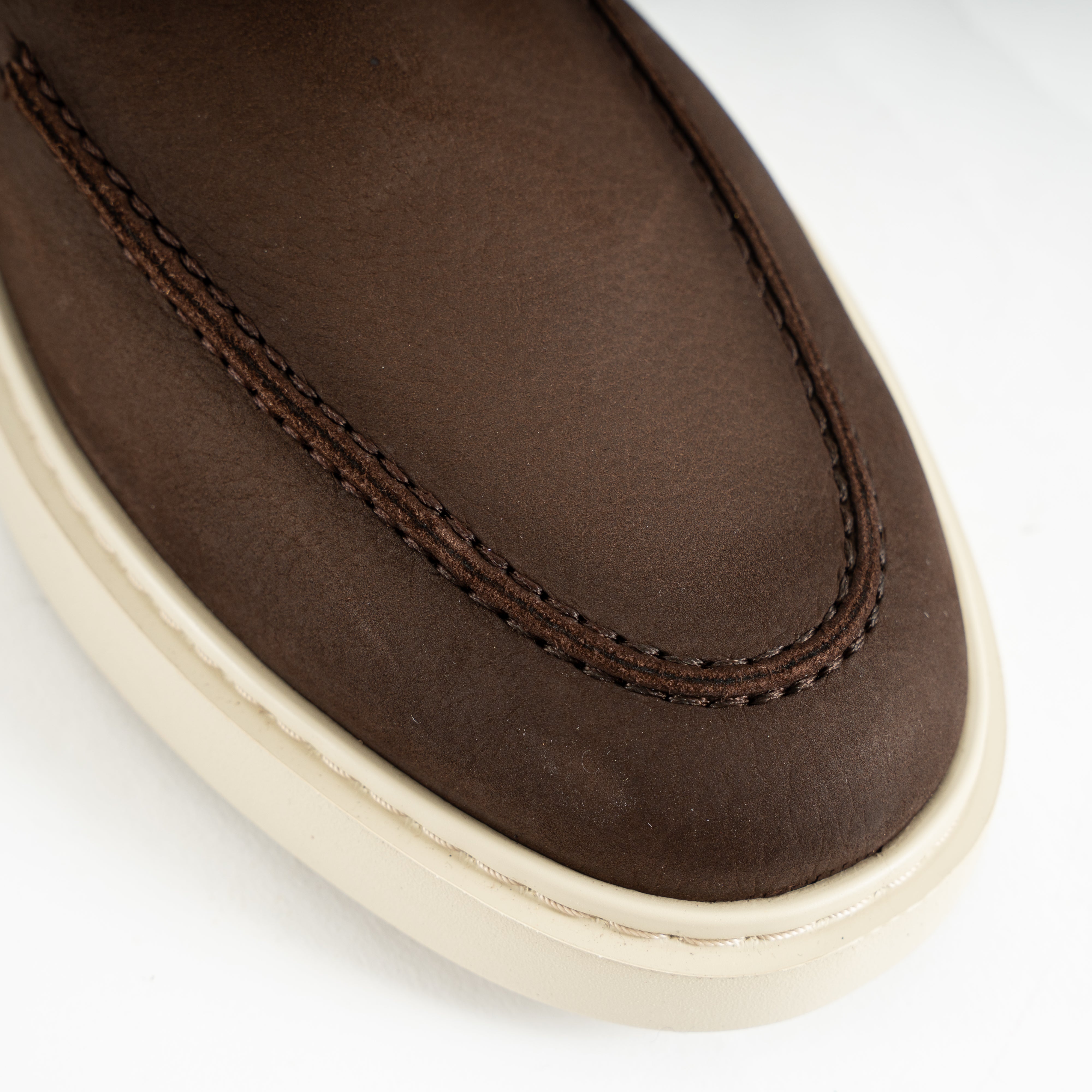 Magnanni Chelsea Boots Bruin