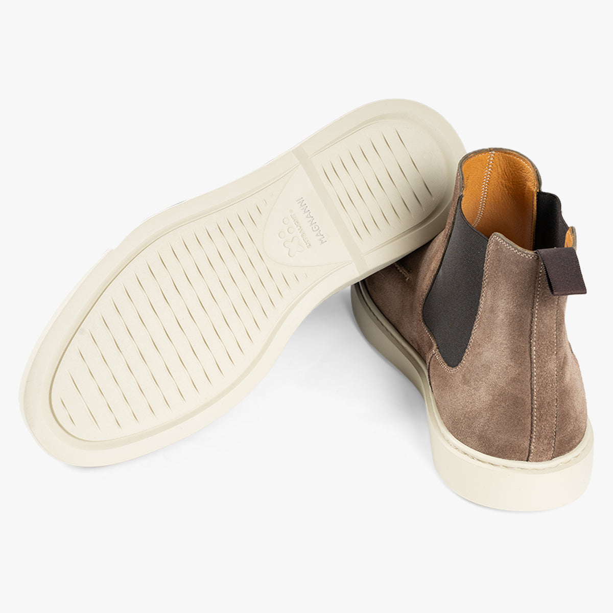 Magnanni Chelseaboot Lichtbruin Suede