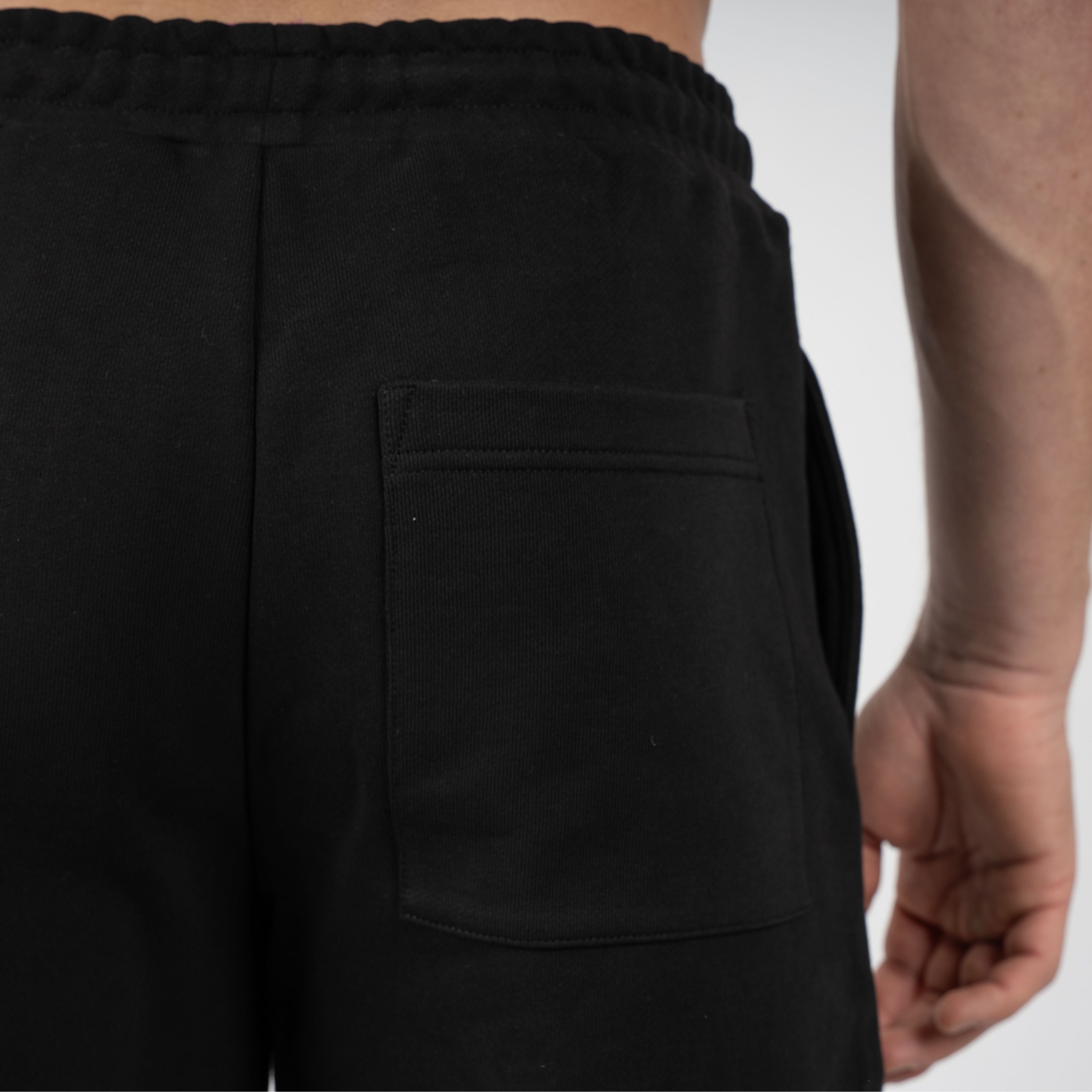Flaneur Korte Joggingbroek Zwart | Aéronautique