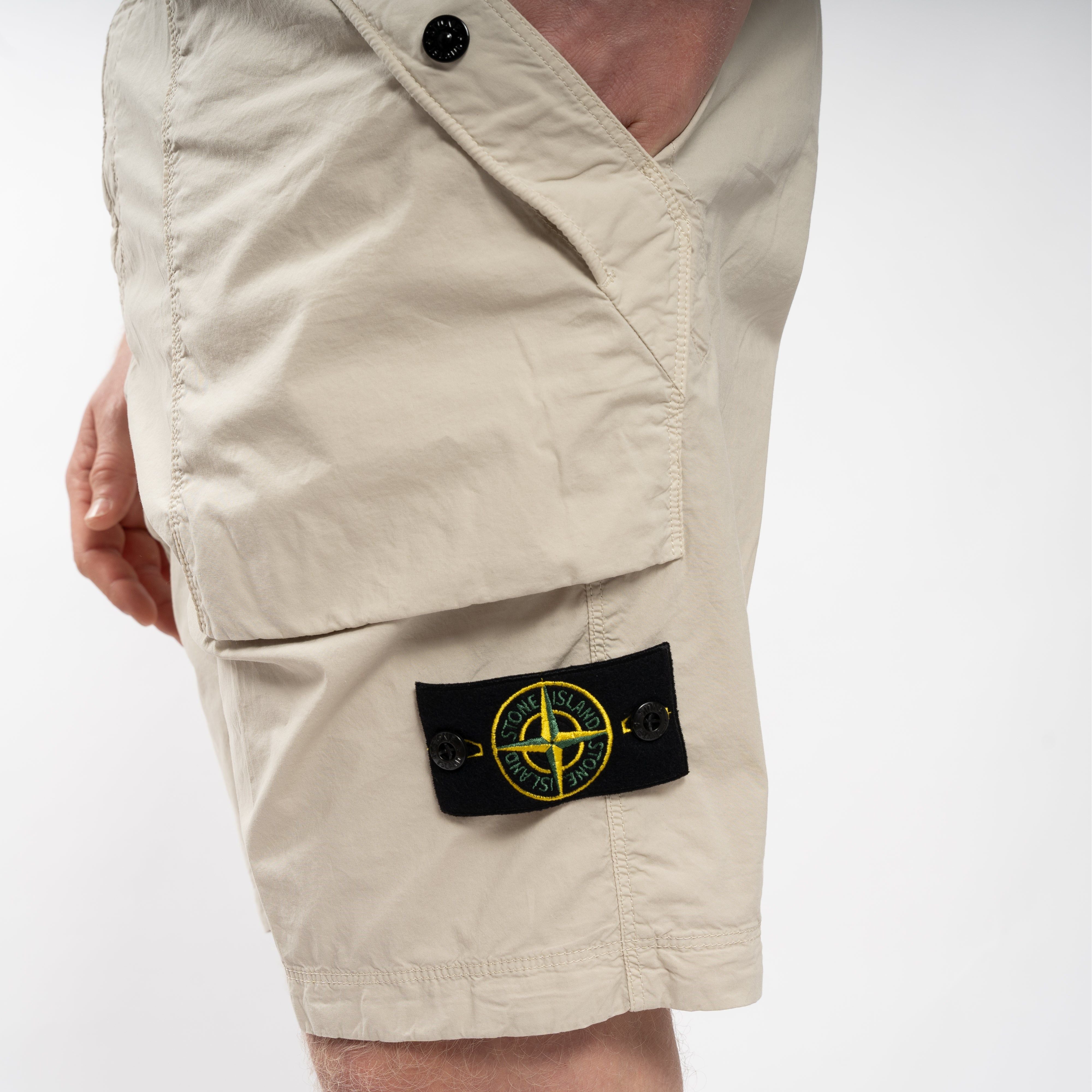 Stone Island Korte Broek Zand | Paracadute