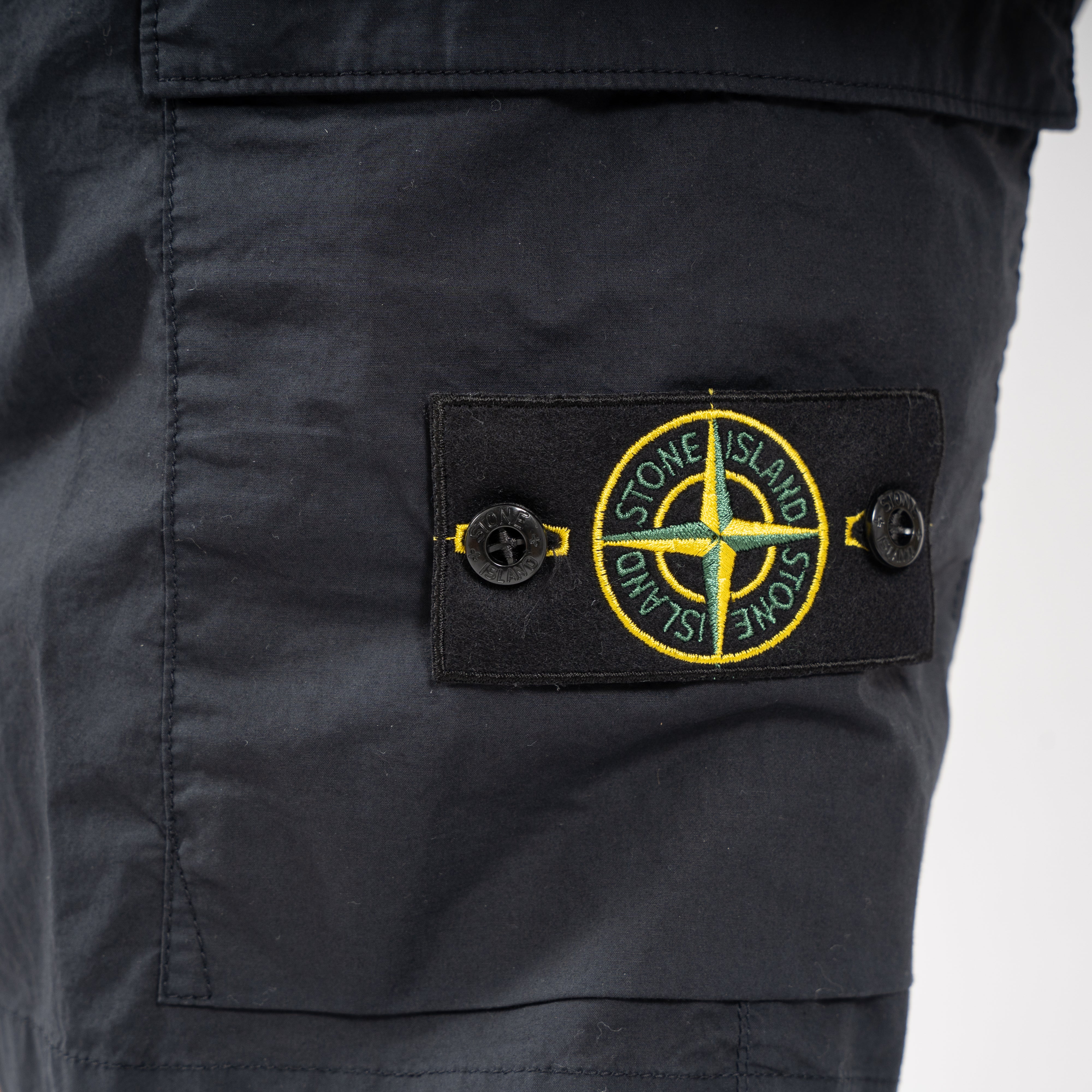 Stone Island Korte Broek Donkerblauw | Paracadute