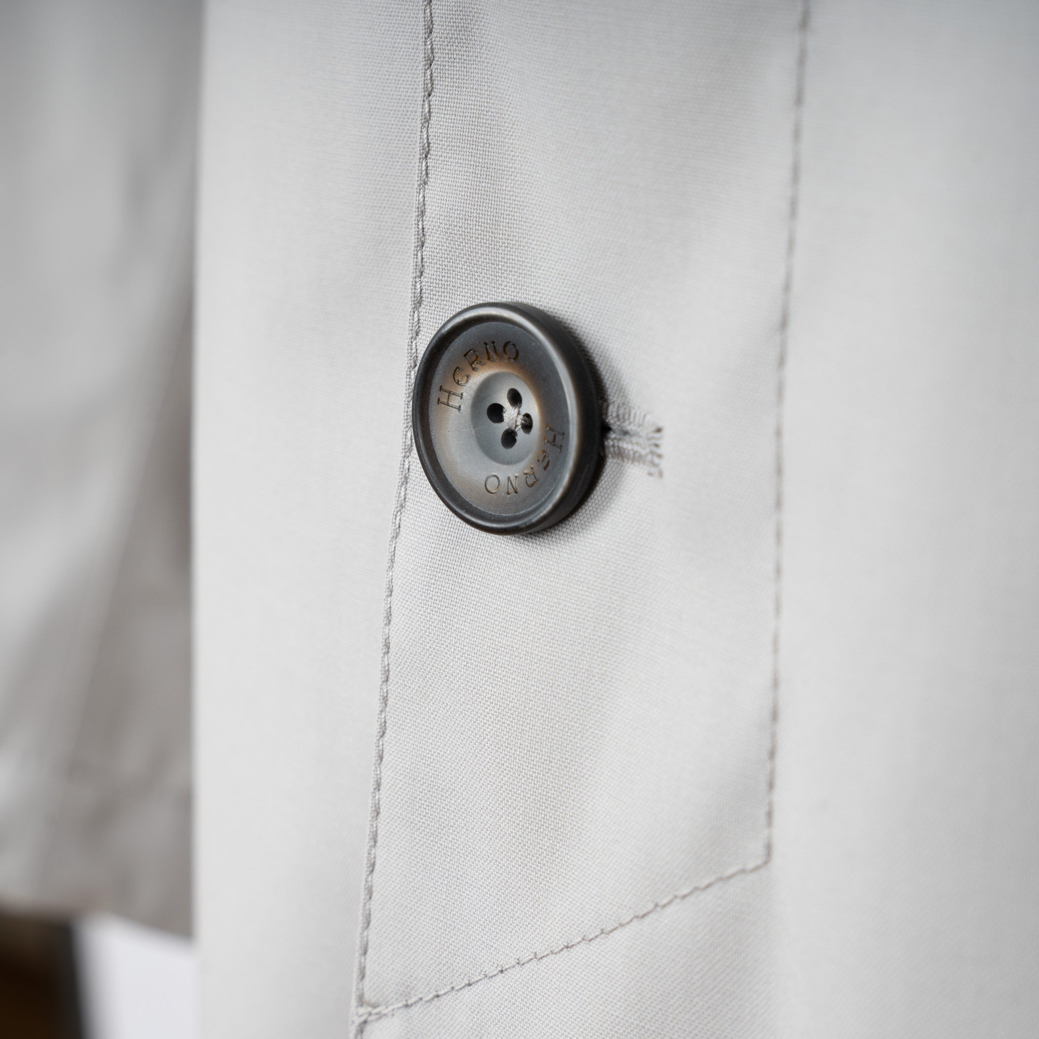 Herno Mantel Beige | Loro Piana Wool Storm®