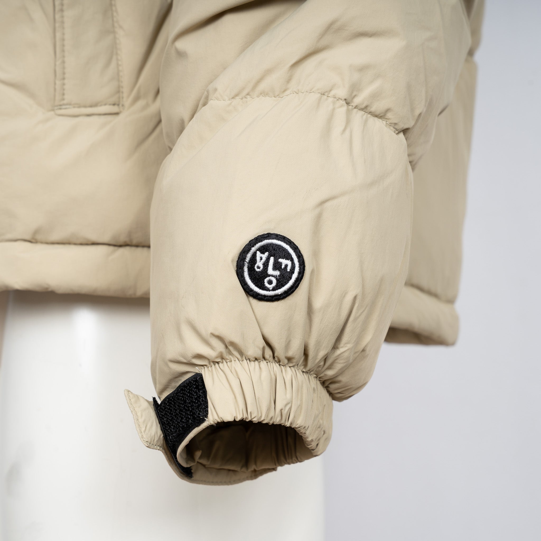Olaf Pufferjack Beige | Matte