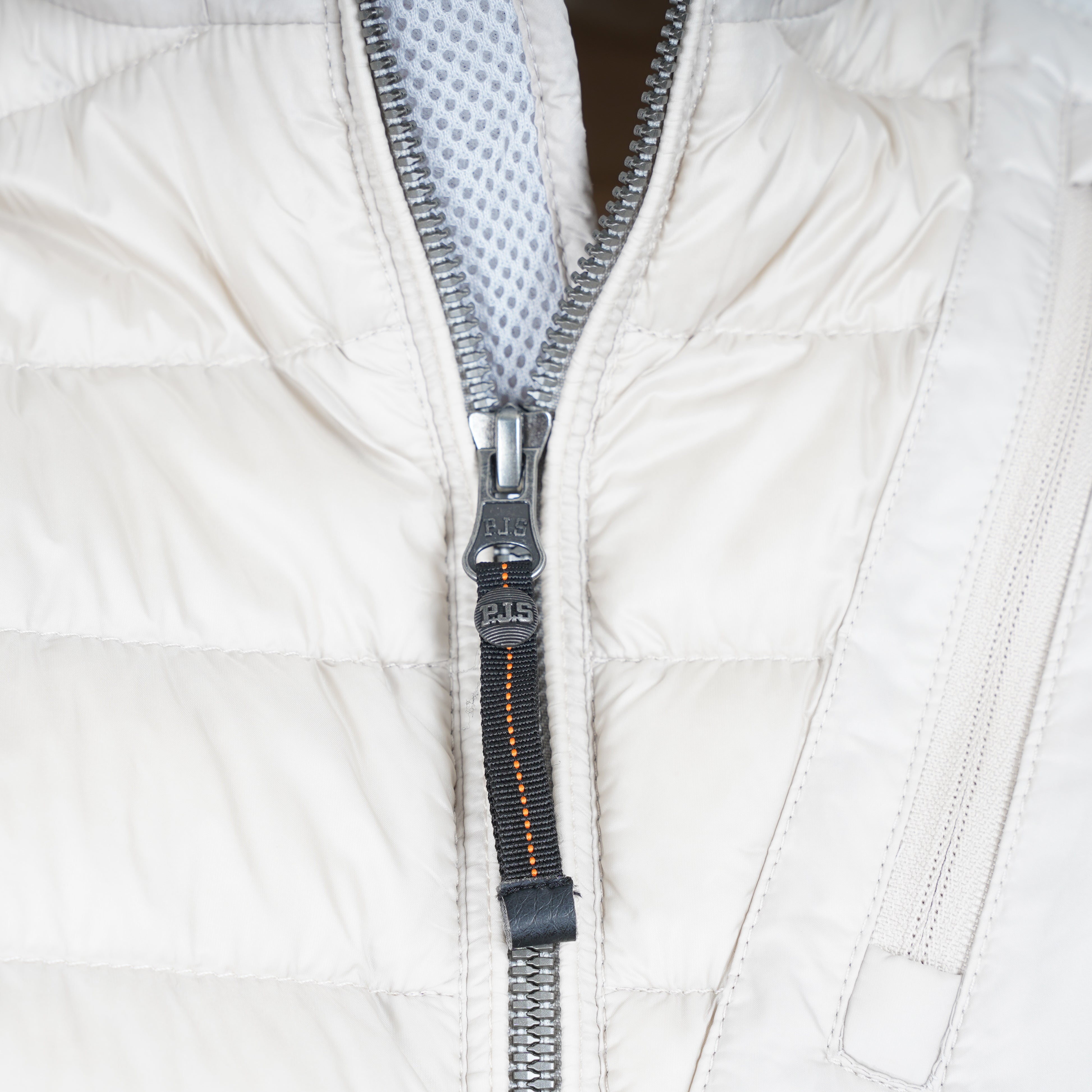 Parajumpers Bodywarmer Beige | Zavier