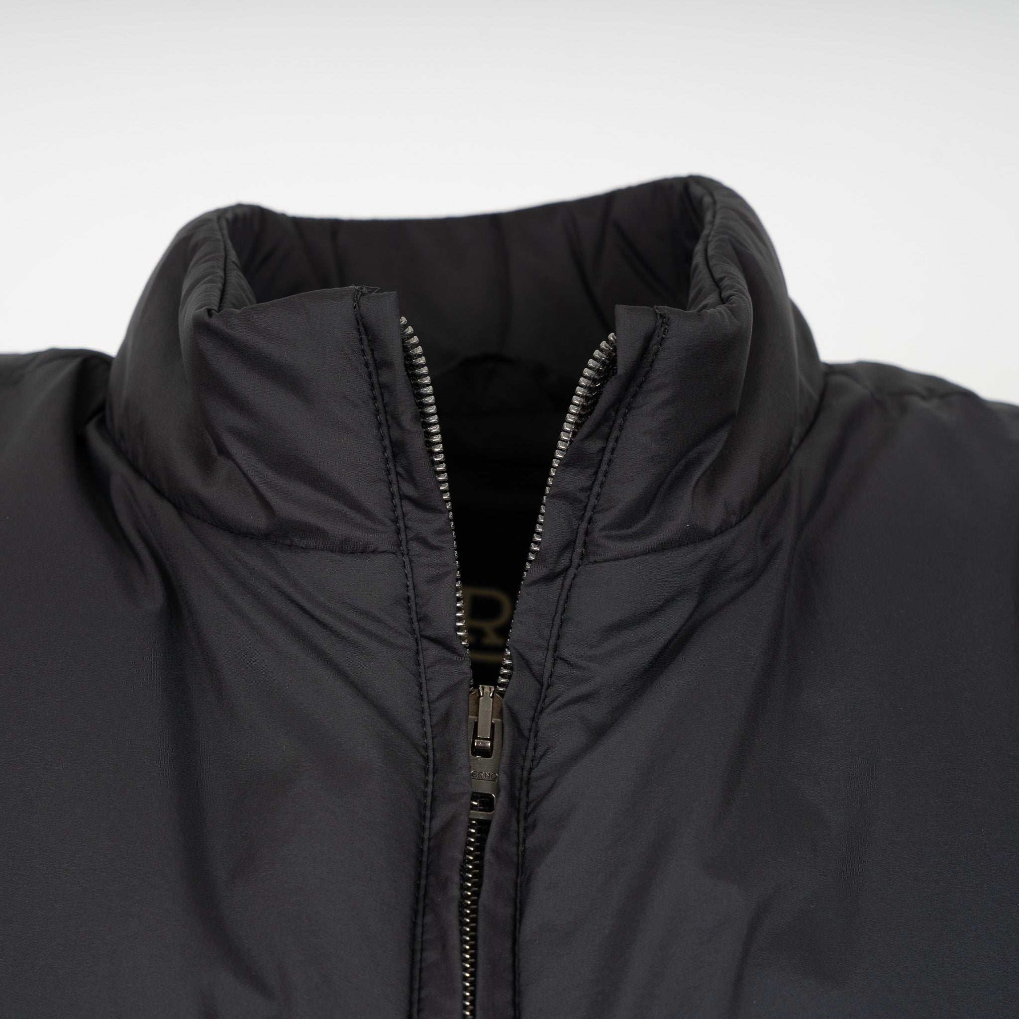 Herno Bodywarmer Blauw | Globe Lab